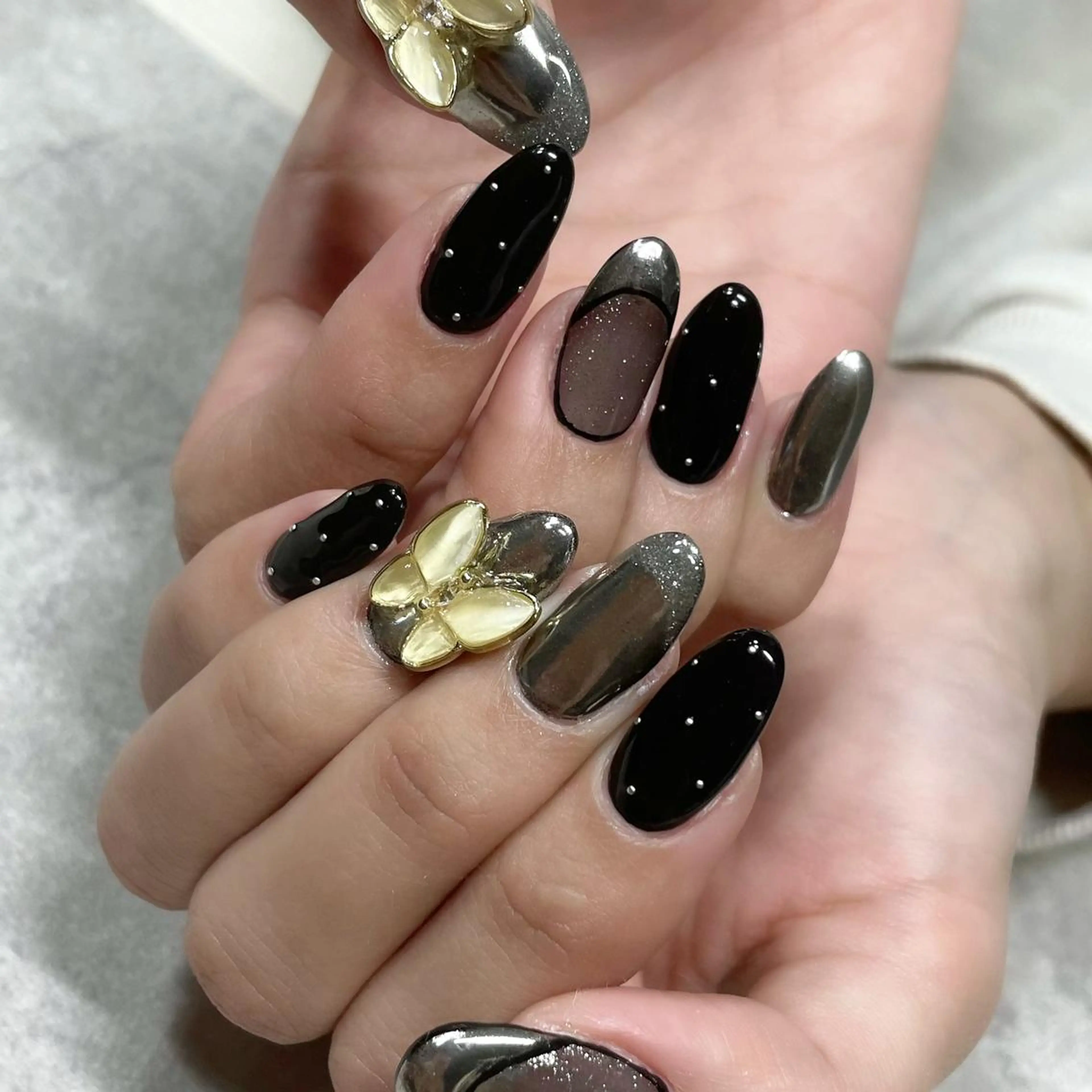 ネイル 東 千夏のネイルデザイン