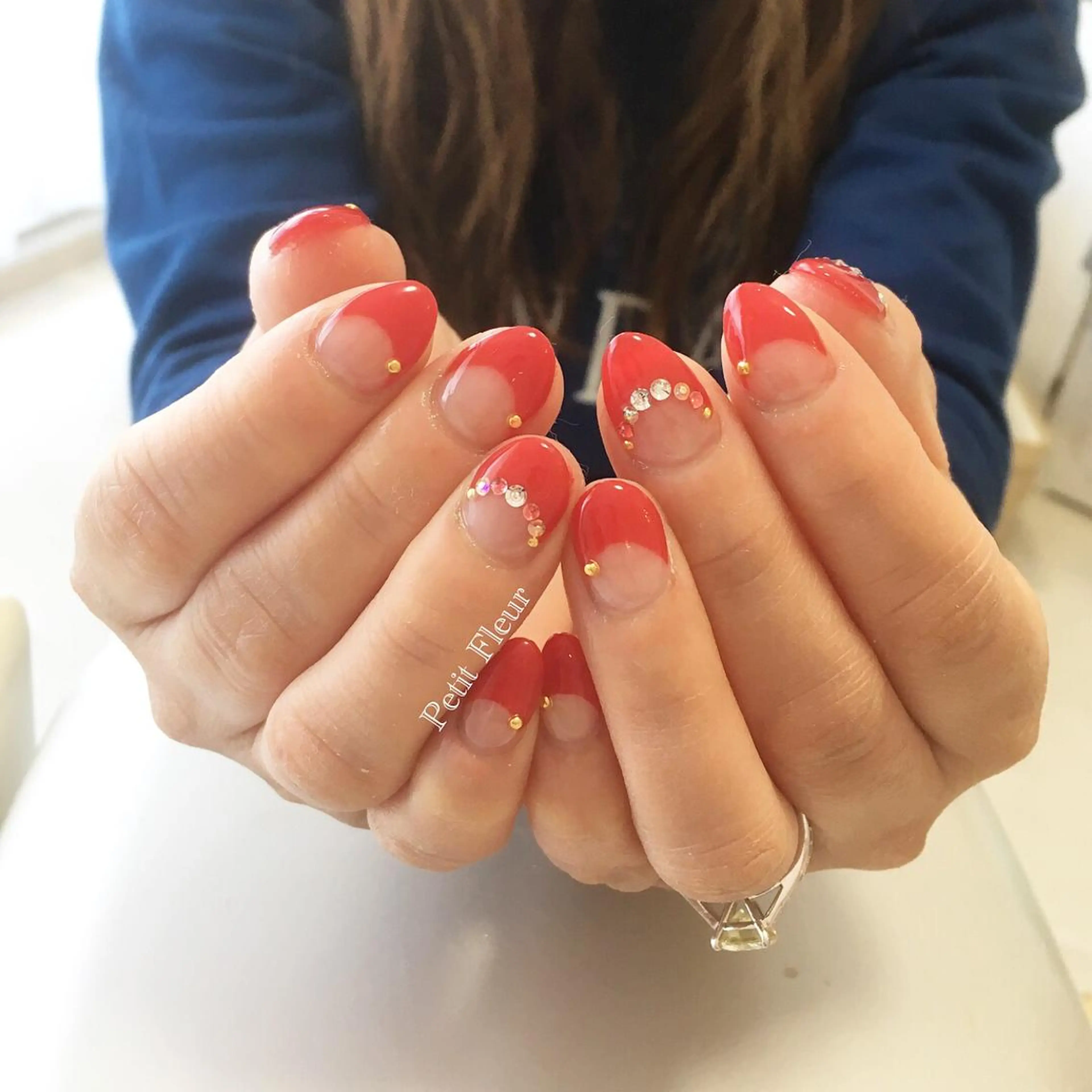 ネイル 入学式 フレンチネイル 卒業式 Petit Fleur所属・青柳 亜梨奈のマツエク・マツパデザイン