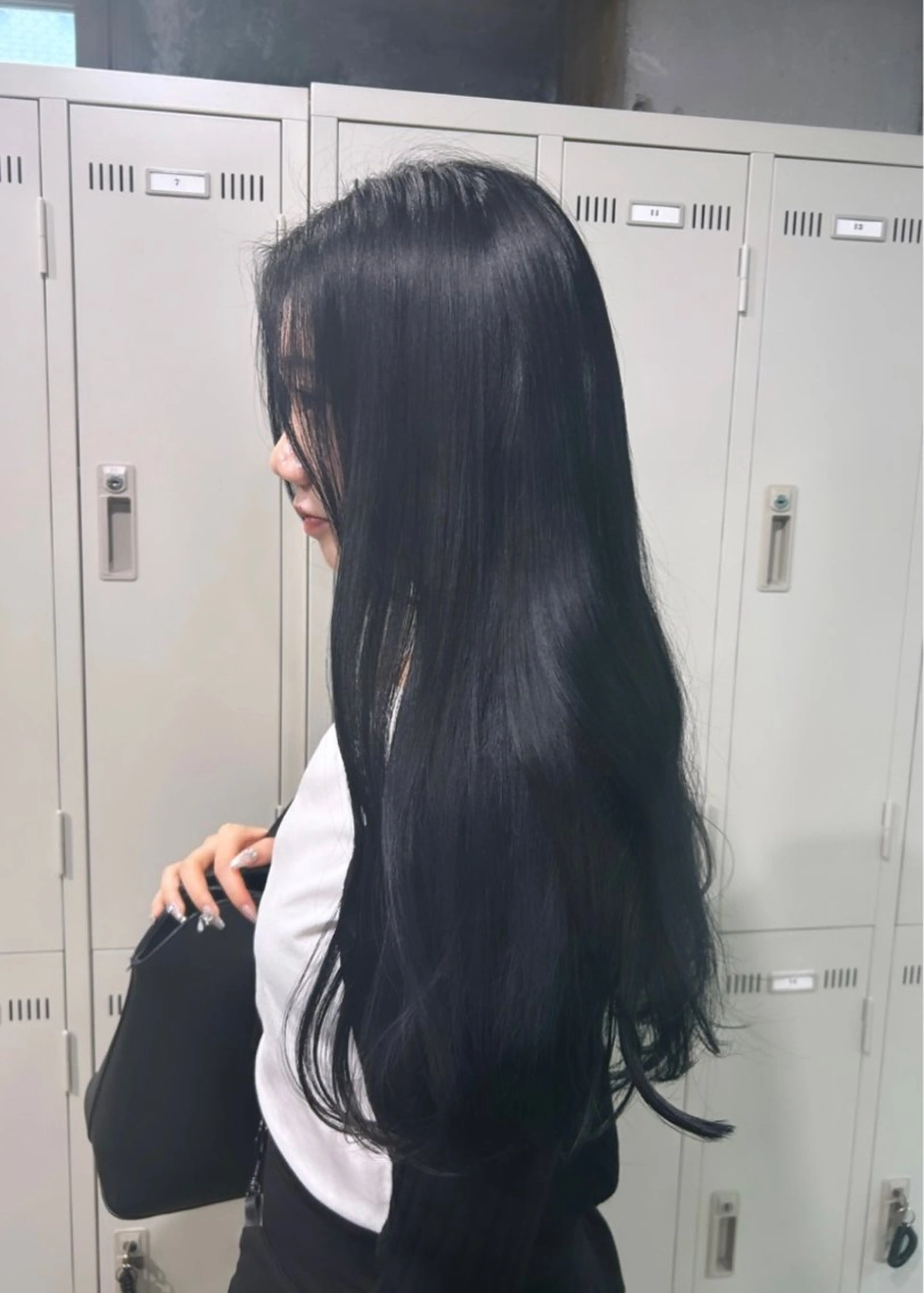 ロング IS所属・横浜美容室/透明感 カラー/レイヤーのヘアスタイル