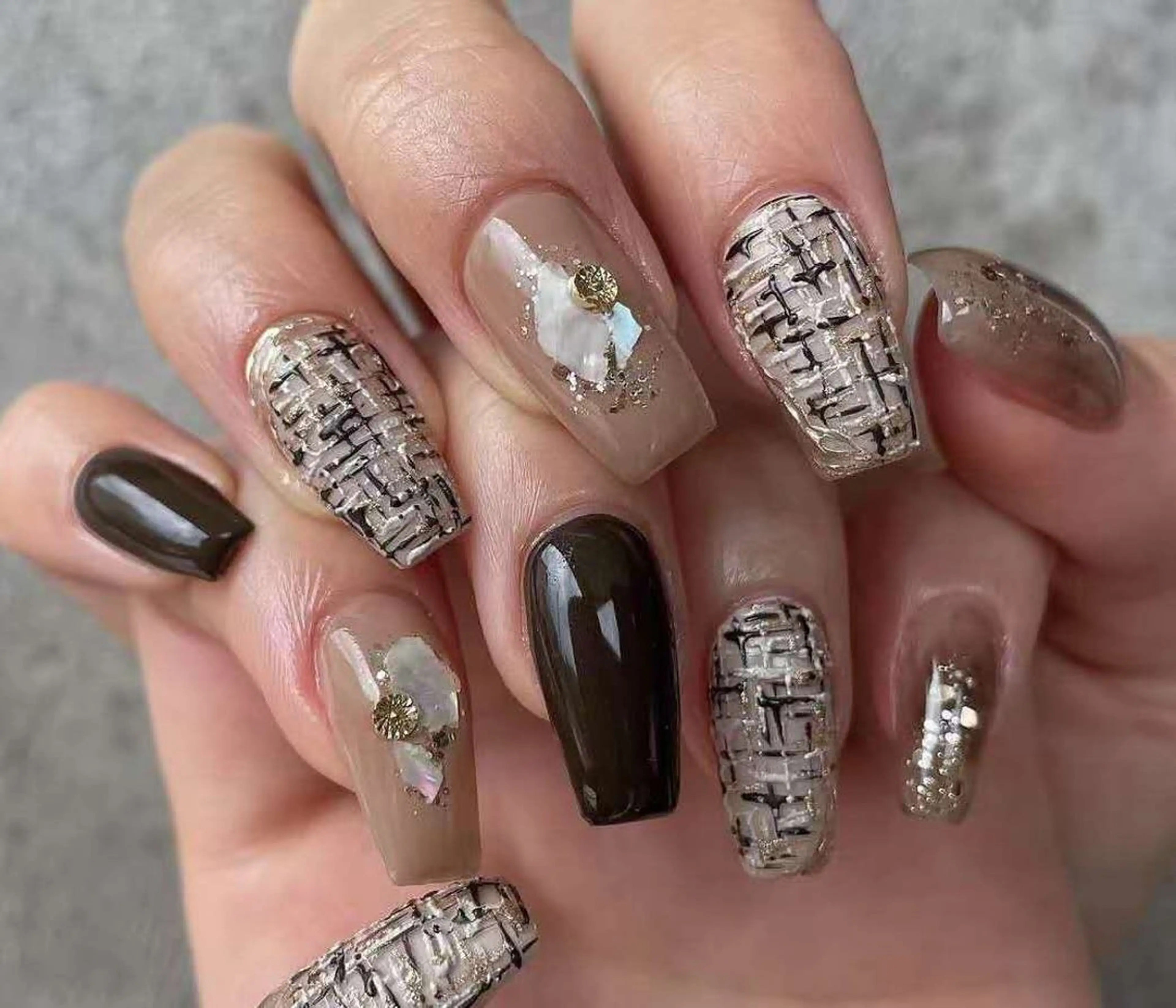 ネイル オーロラネイル フラワーネイル フットネイル フレンチネイル ジェルネイル ハンドネイル BabyYouMi ねねのネイルデザイン