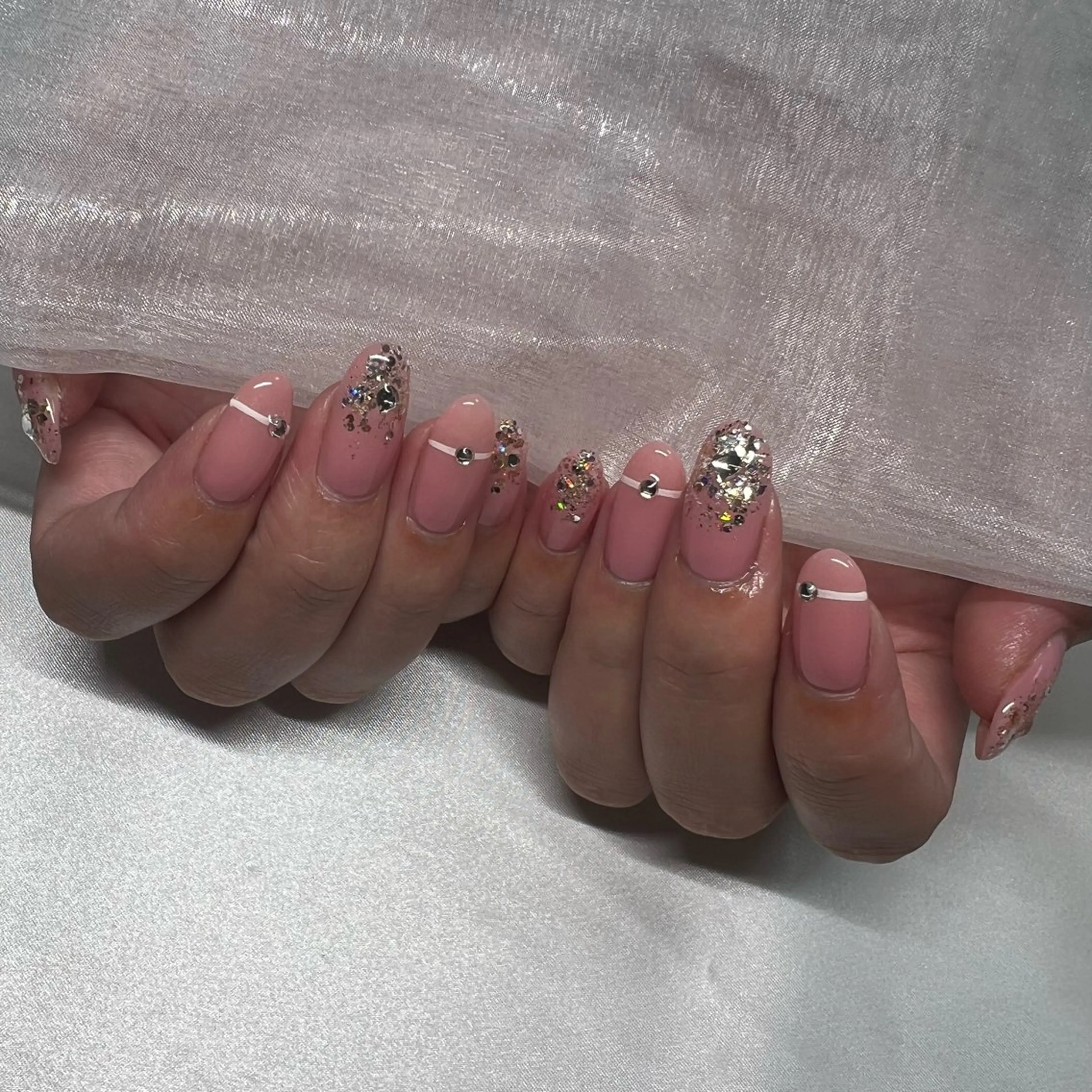 ネイル ジェルネイル 韓国ネイル ラメ(グリッター) マグネットネイル ミラーネイル ハンドネイル -nail salon-Reward所属・nail salon Rewardのネイルデザイン