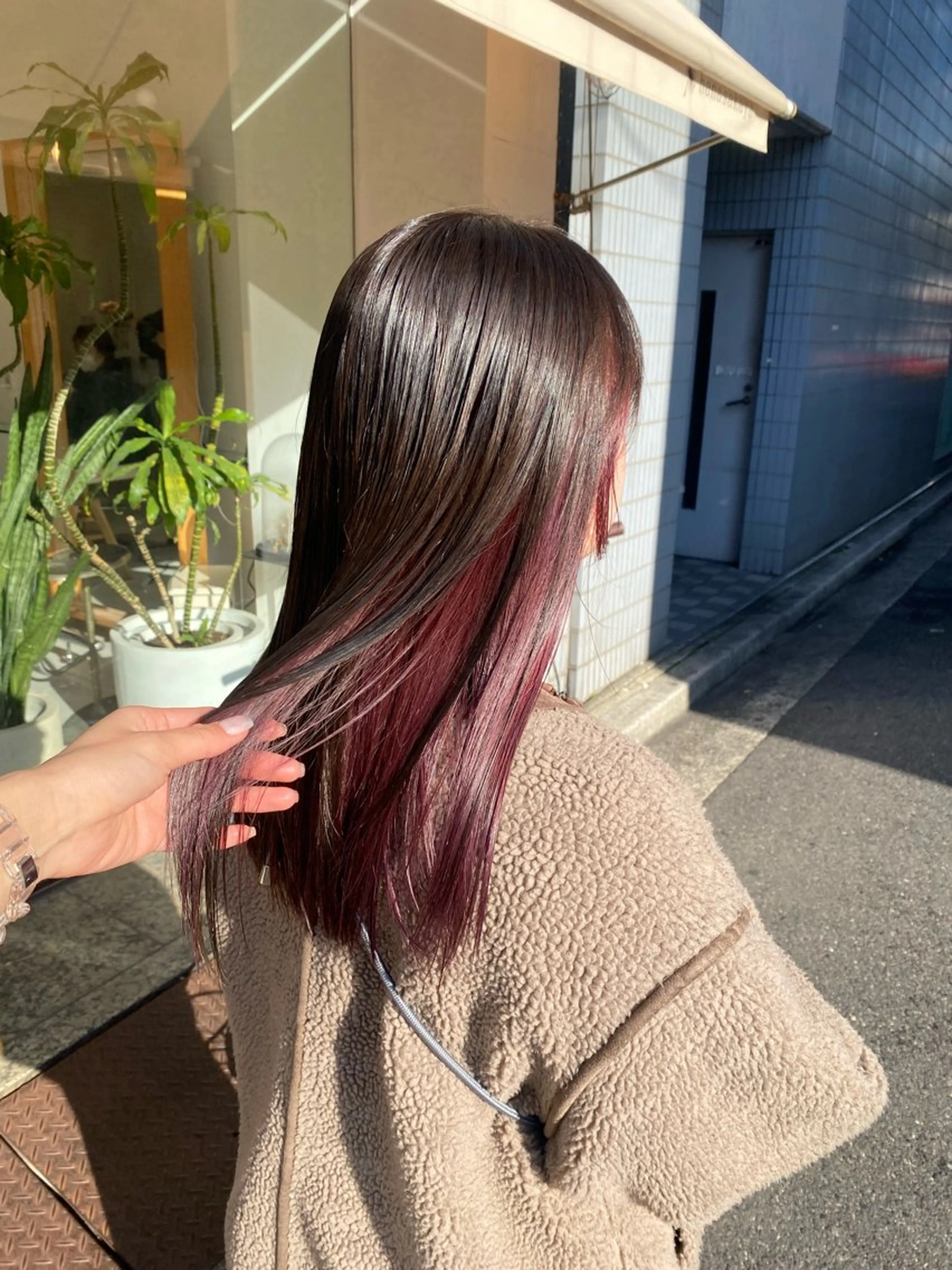 セミロング カラー 安永 涼のヘアスタイル
