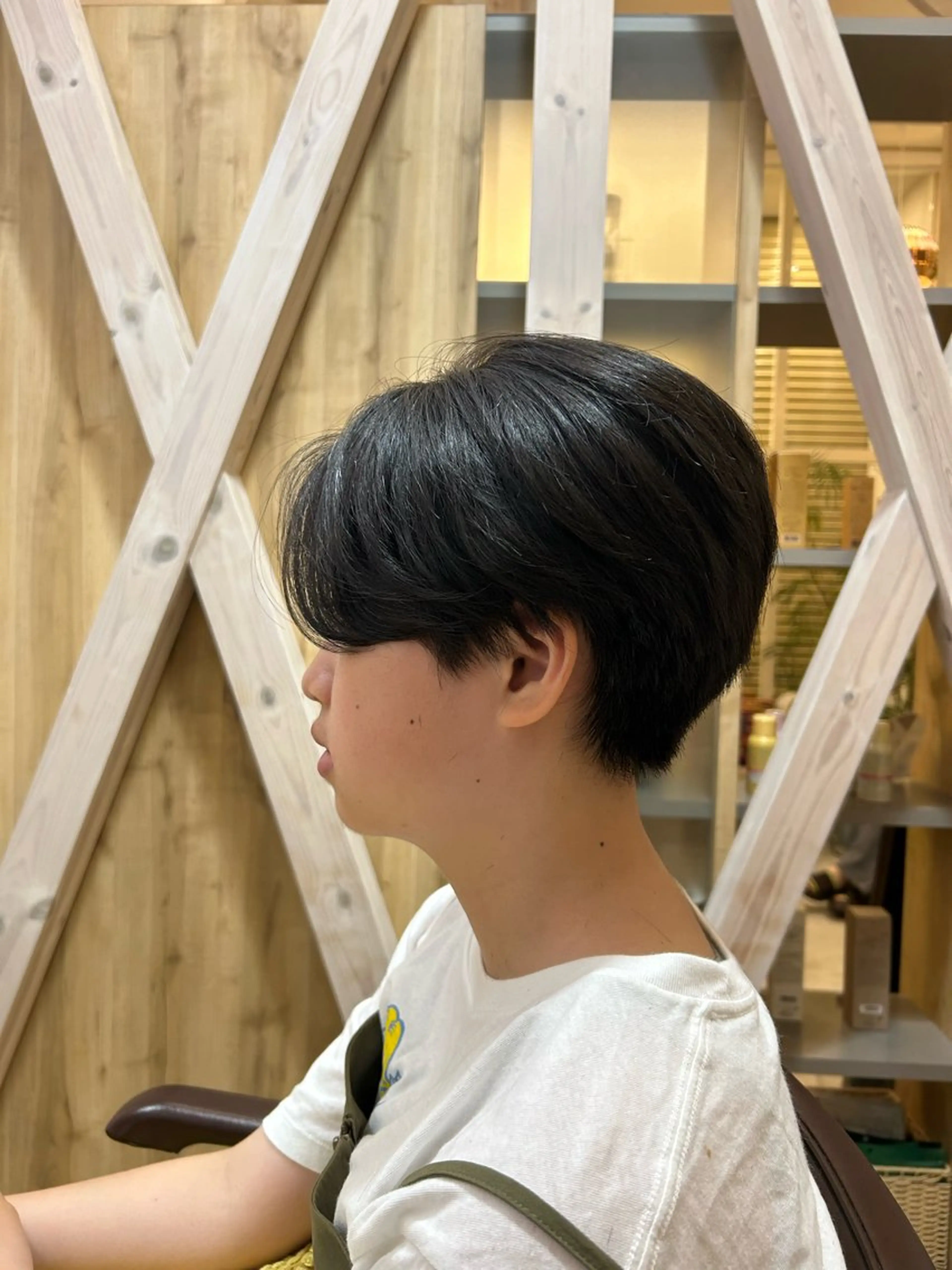 ショート ショートヘア 根石 結菜のヘアスタイル