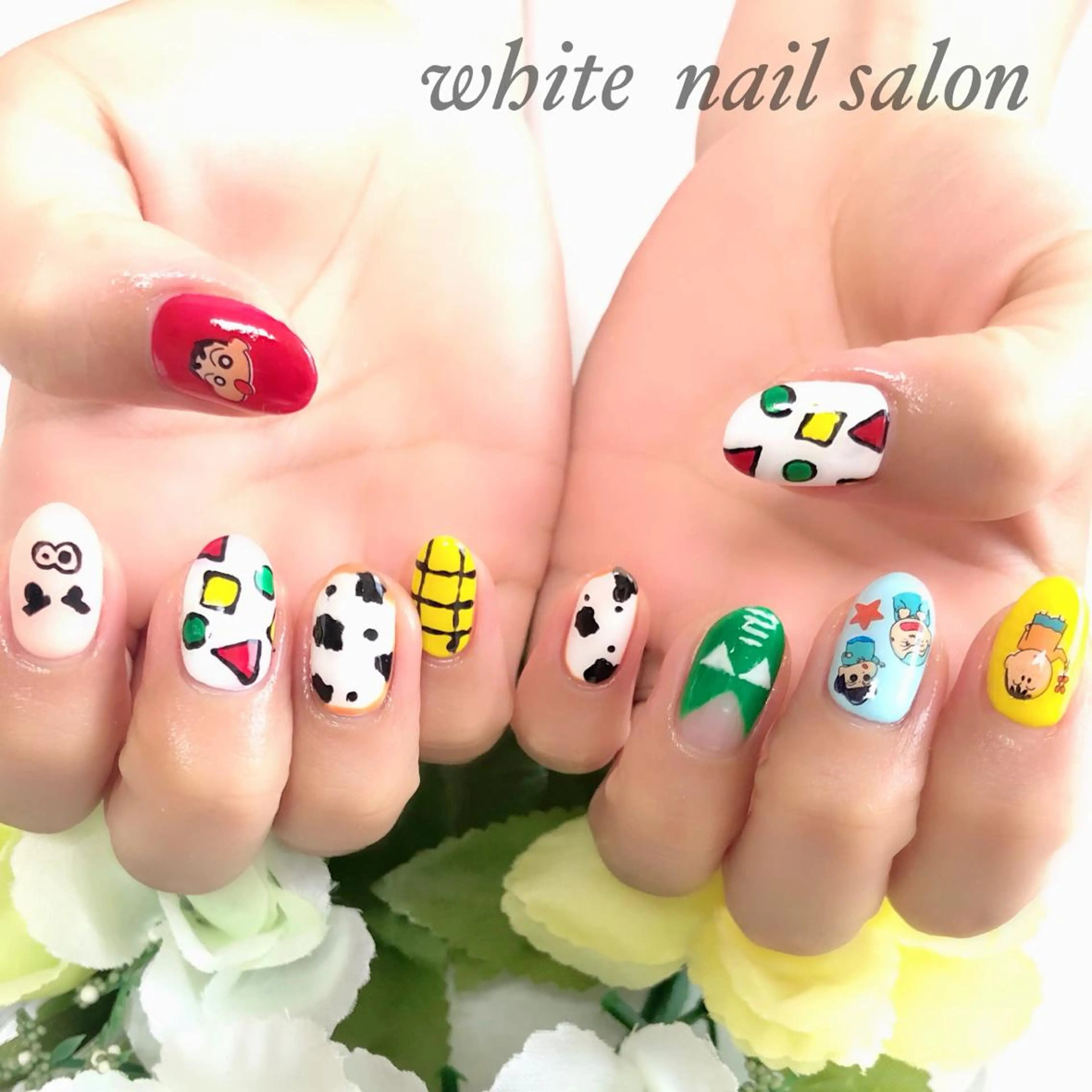 ネイル フットネイル ハート 持ち込み オフィスネイル 夏ネイル ハンドネイル white nail salonのネイルデザイン