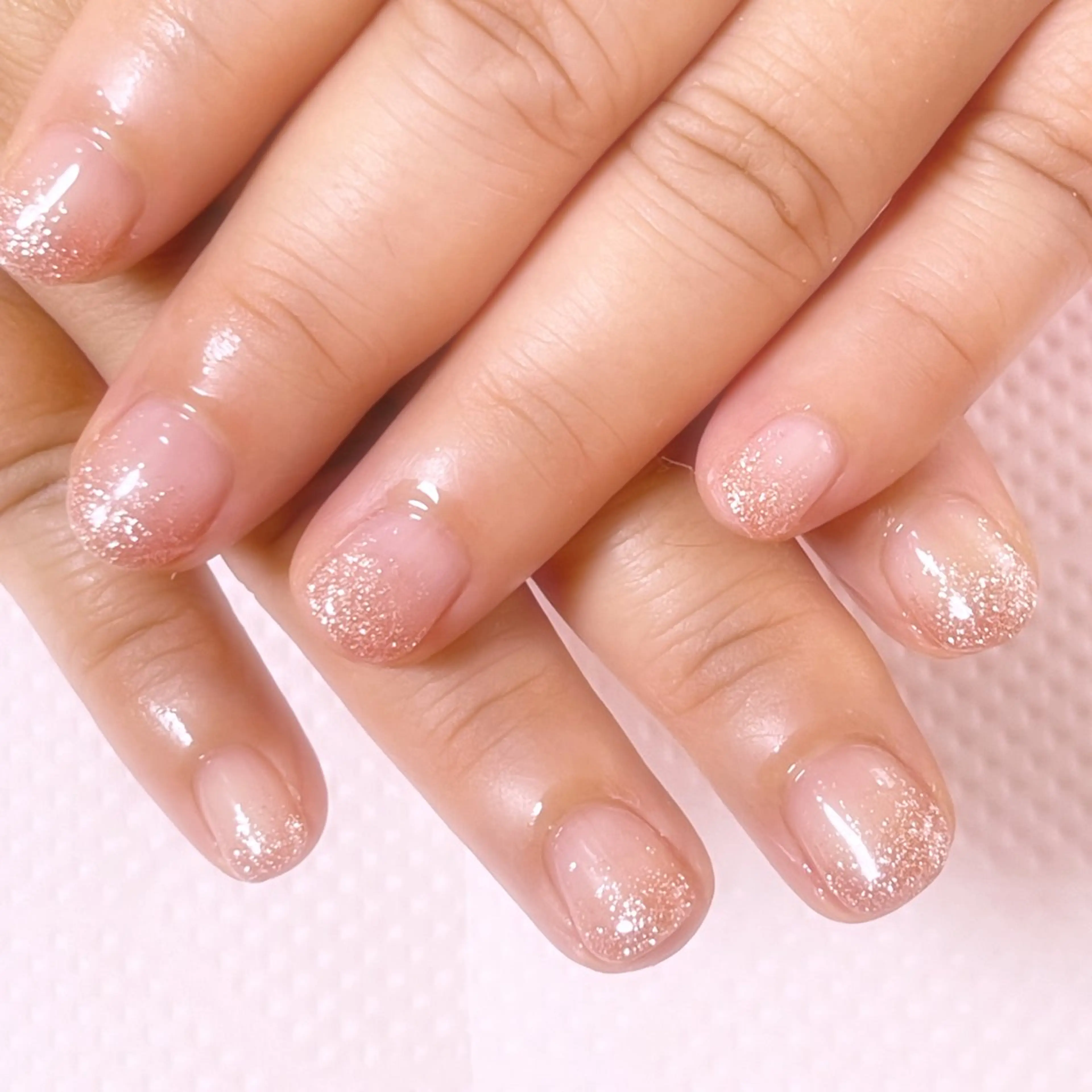 土日祝日⭐️ラメグラ⭐️4800円コース⭐️オフ無料の写真