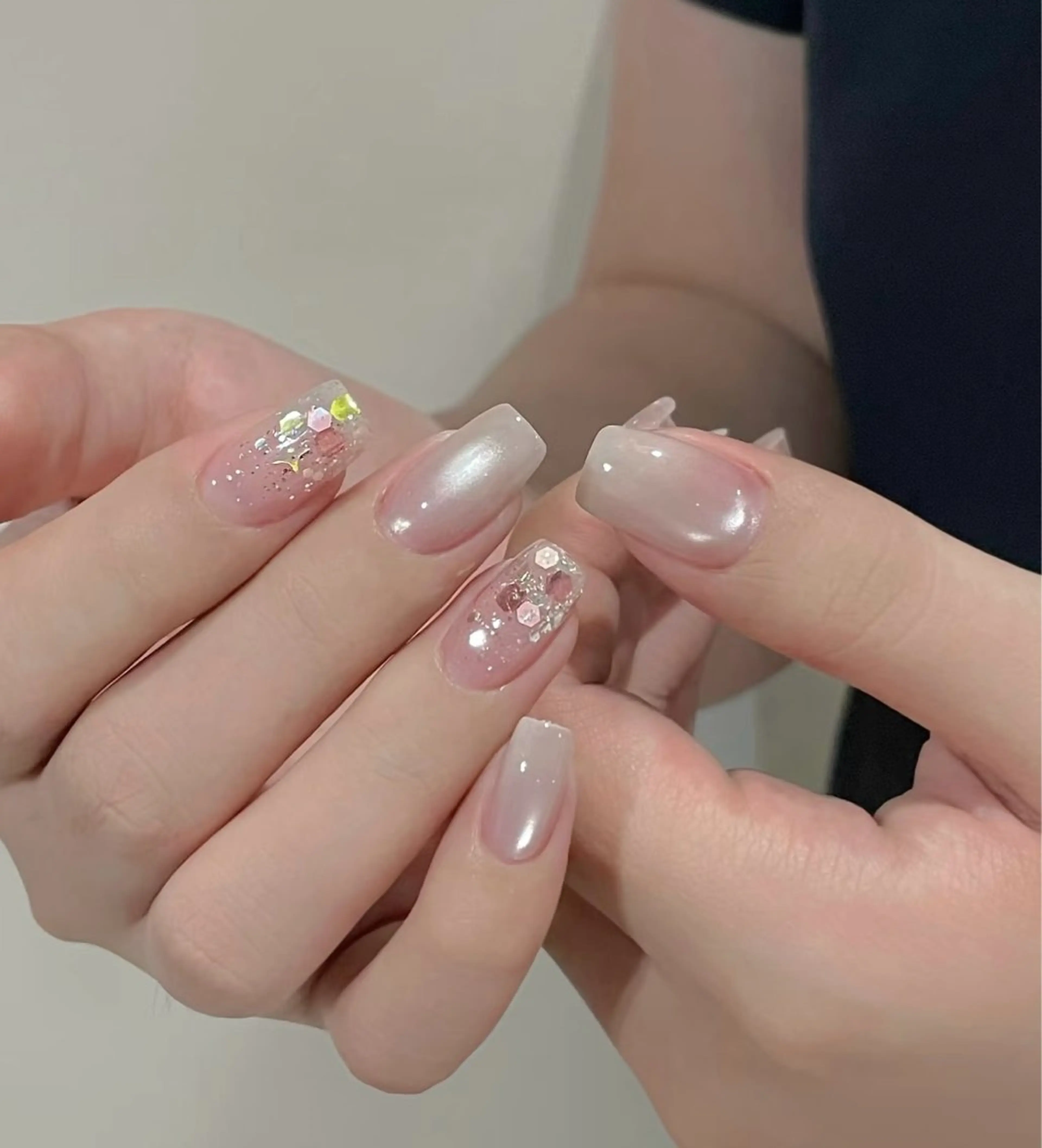 ネイル オーロラネイル フラワーネイル フットネイル フレンチネイル ジェルネイル ハンドネイル BabyYouMi nailのネイルデザイン