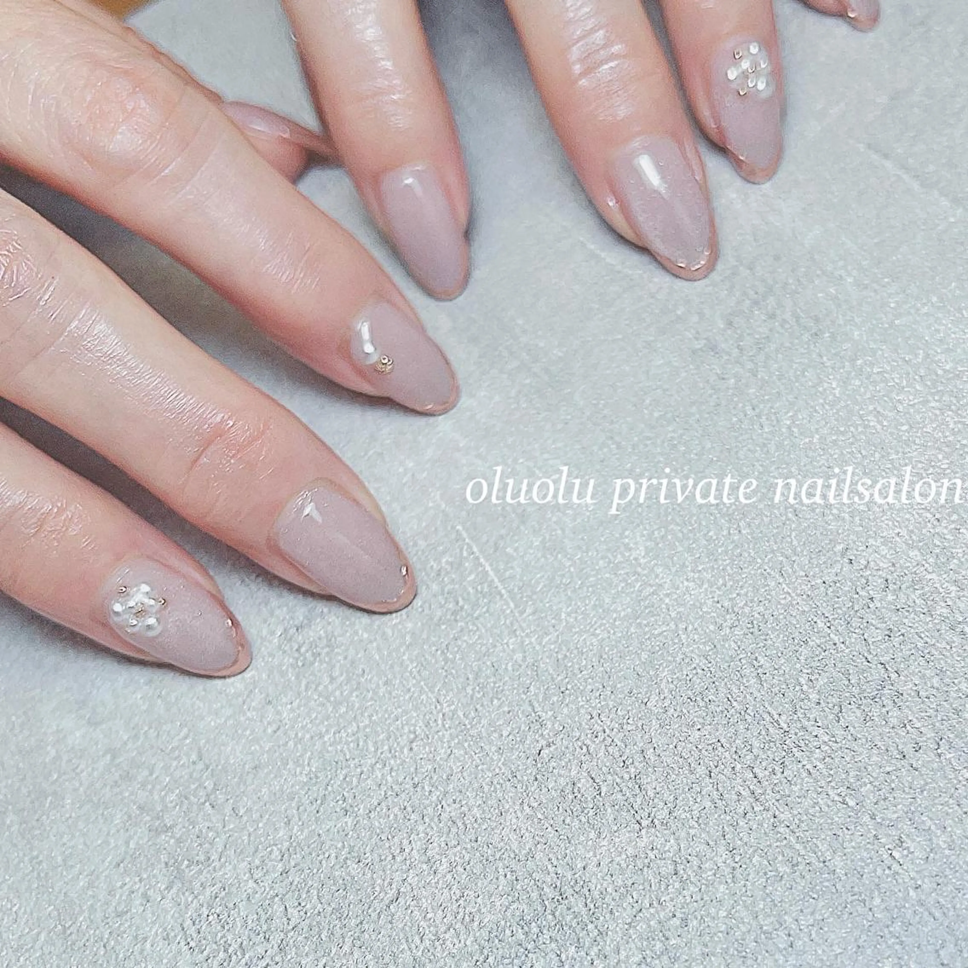 ネイル アートネイル フレンチネイル ジェルネイル マグネットネイル ミラーネイル ハンドネイル 大村 紬華のネイルデザイン