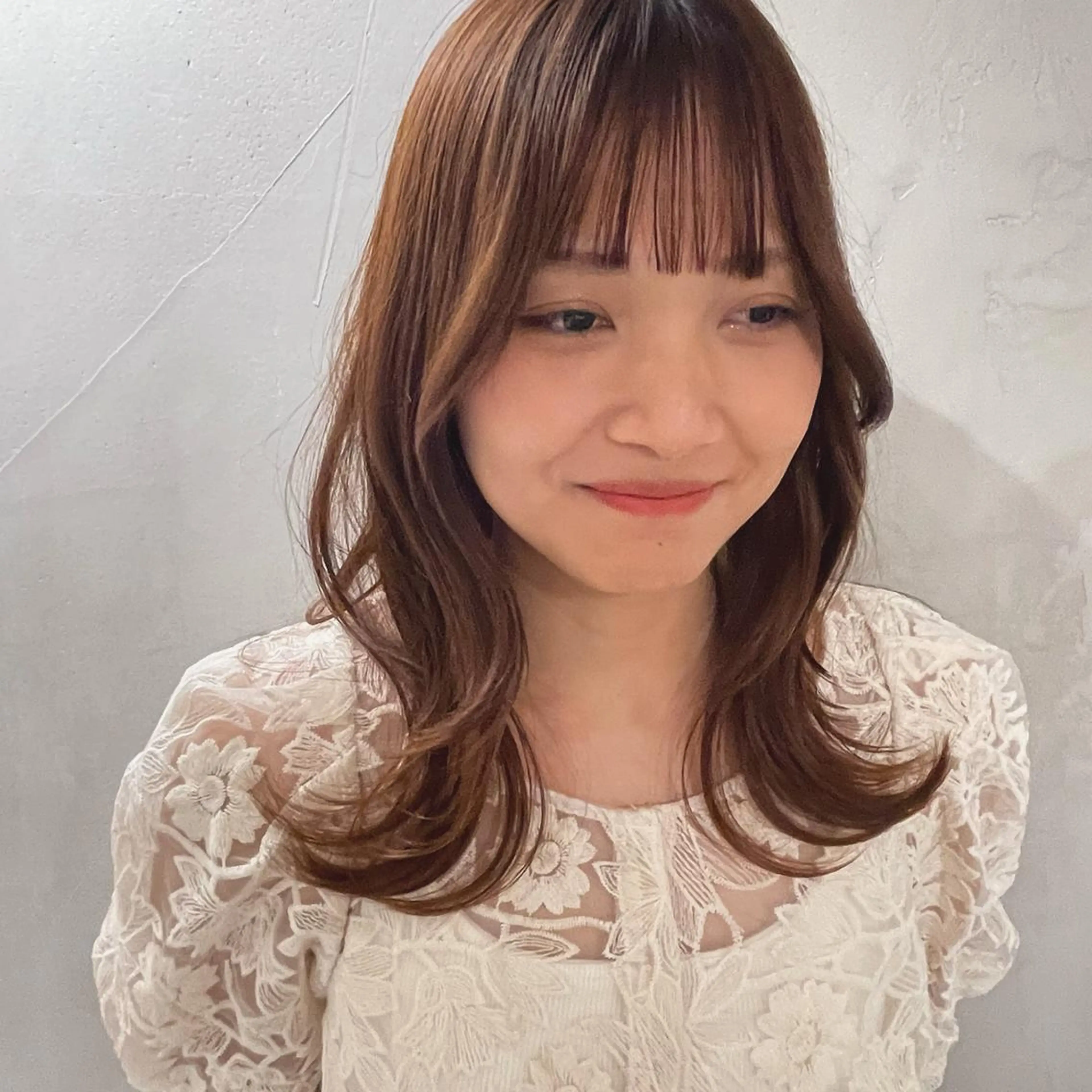 ミディアム RorriM natsuのヘアスタイル