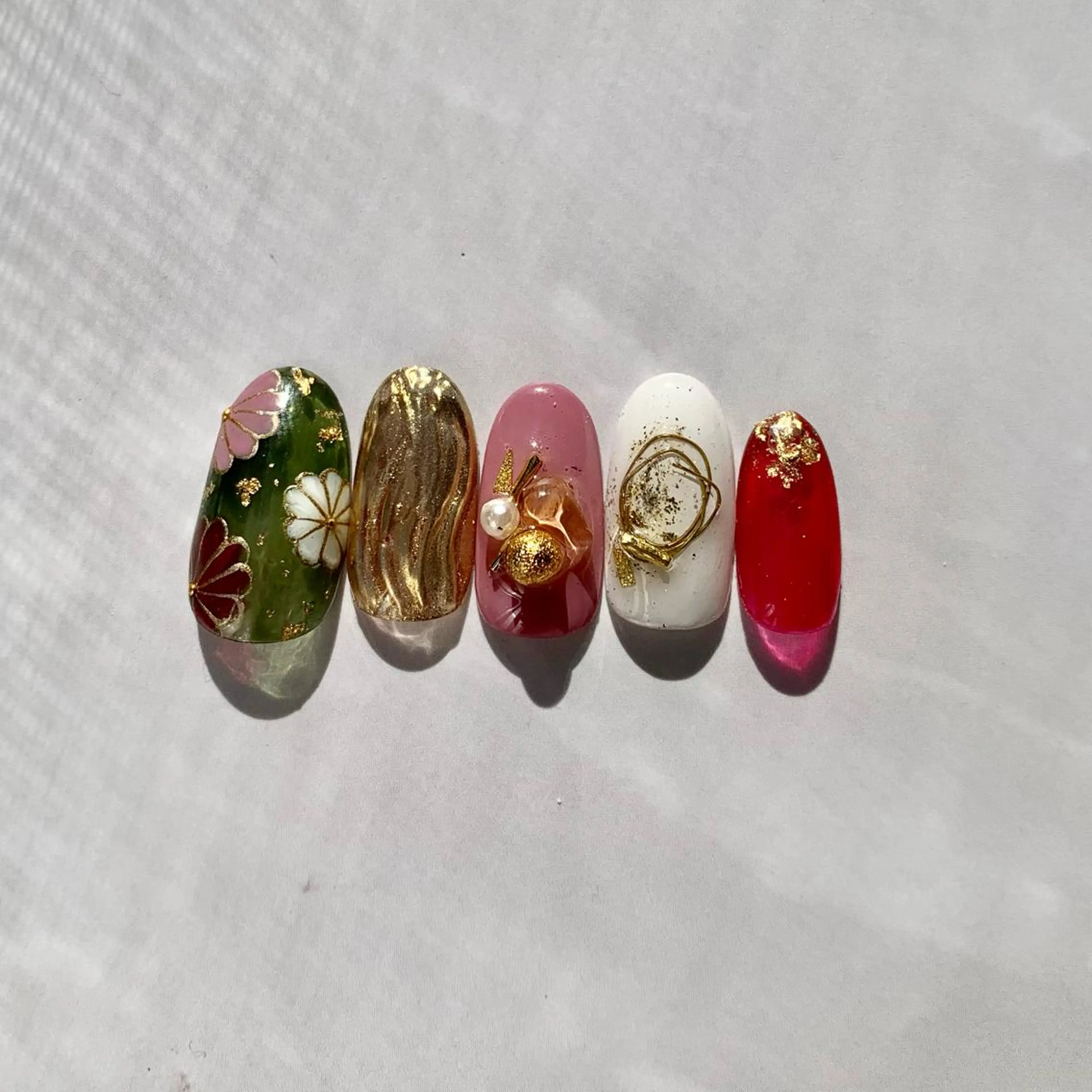 ネイル nail atelier  new moon所属・new moon 森のネイルデザイン