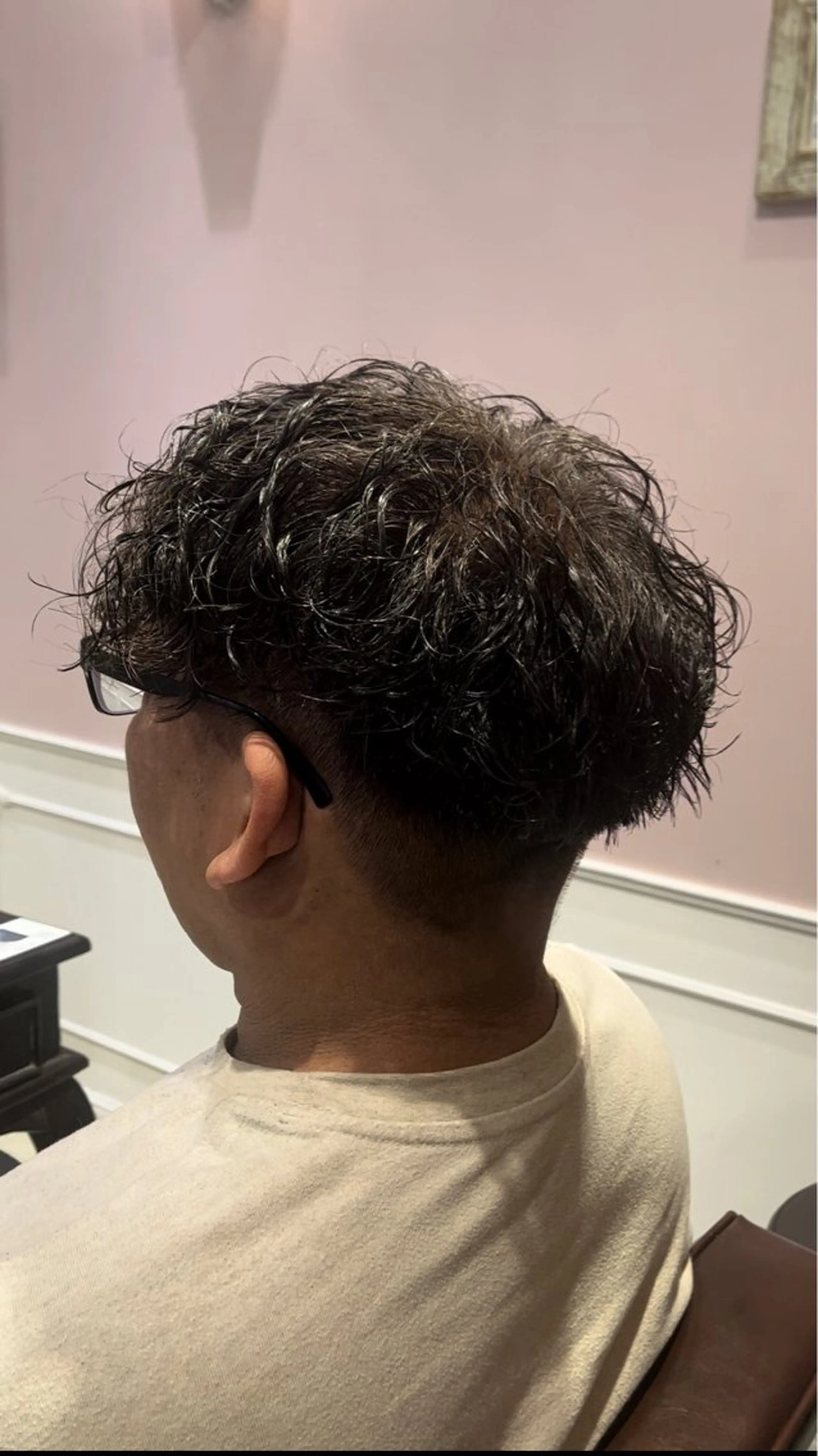 パーマ メンズ スペインカール カット パーマ レイヤー/透明感/髪 質改善/メンズ/佐藤のヘアスタイル