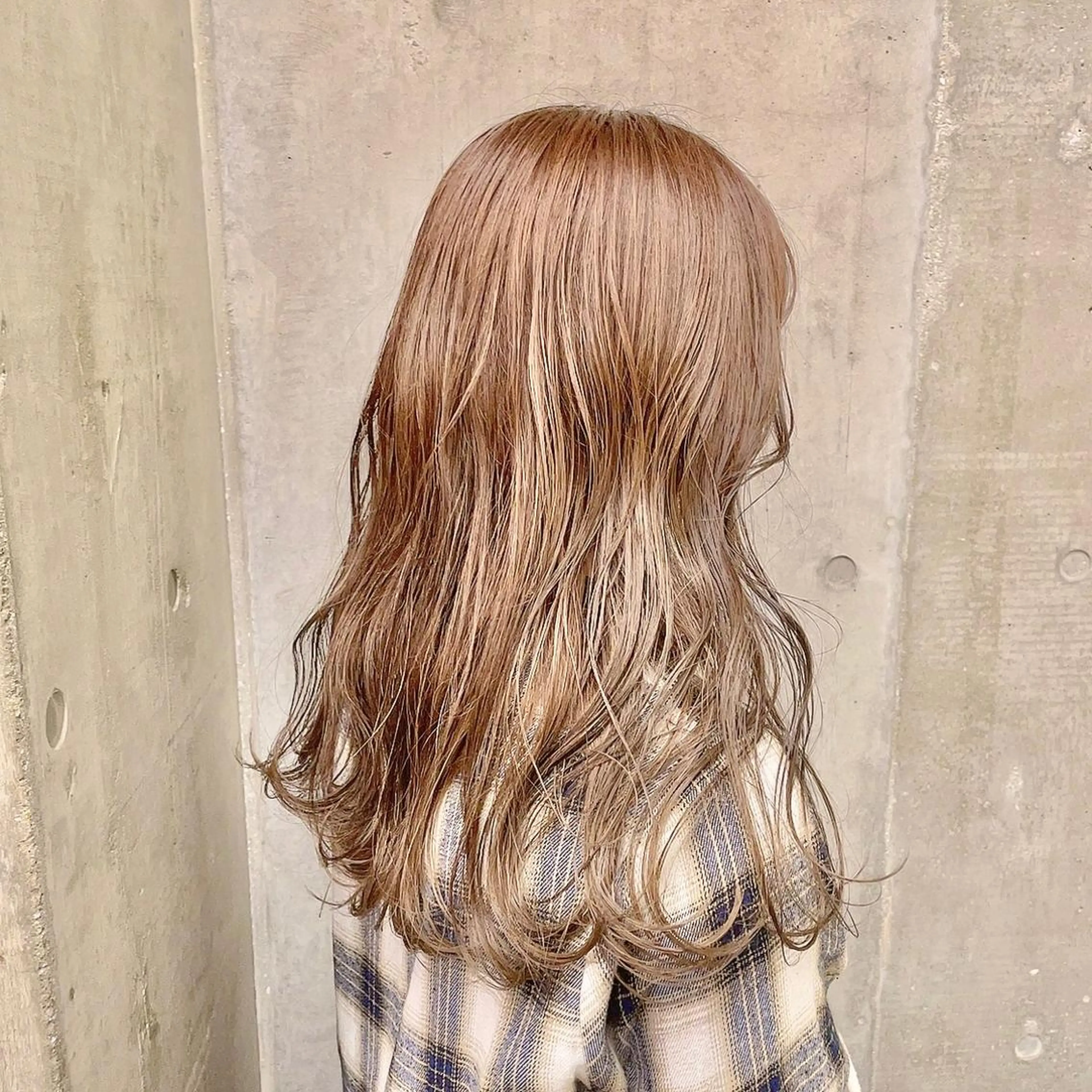 カラー ベージュカラー ミルクティーベージュ 🫧BUBBLES 新所沢　かとうゆきのヘアスタイル