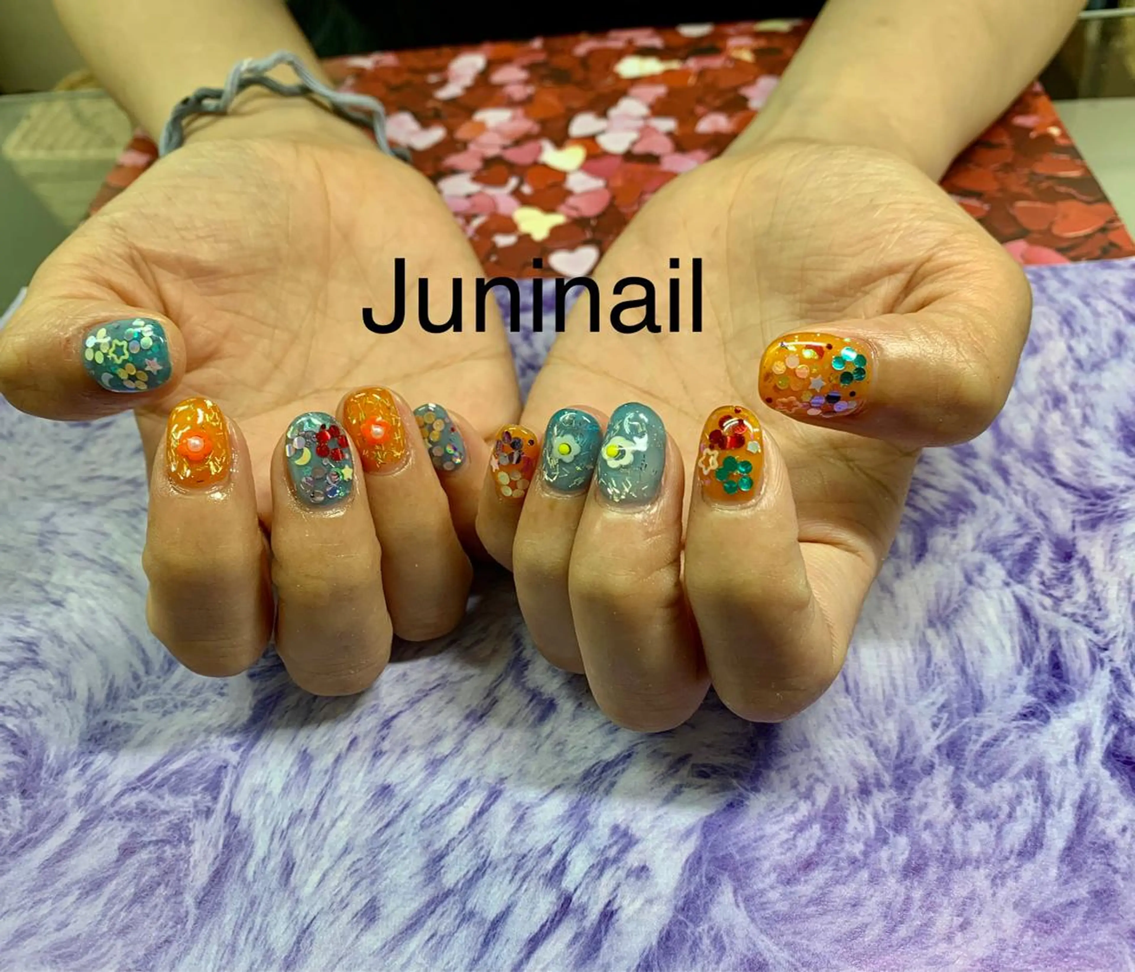 ネイル オーロラネイル クリアネイル フラッシュネイル フレンチネイル 氷ネイル・うるうるネイル ハンドネイル JuniNail 주니네일🇰🇷suのネイルデザイン