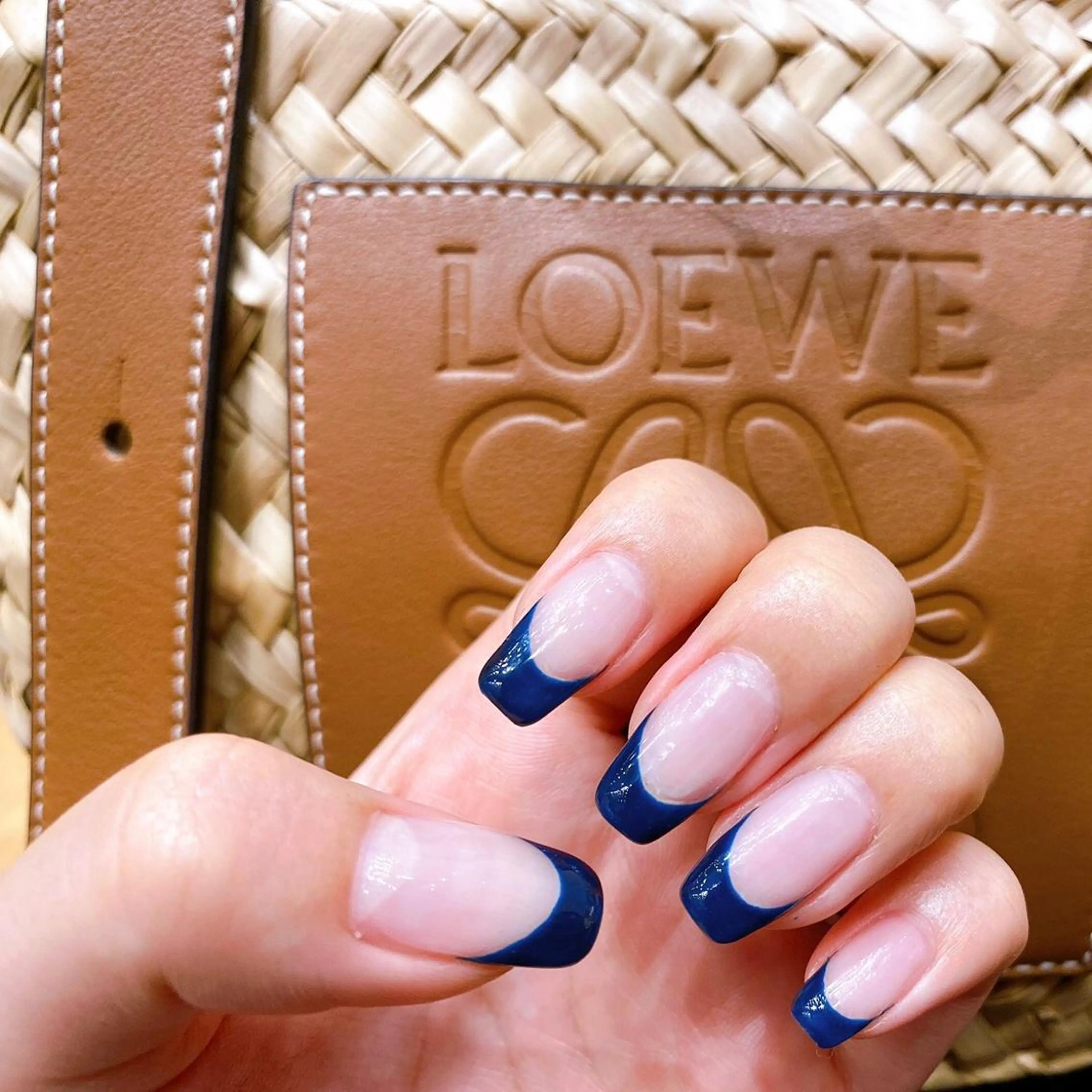 ネイル フレンチネイル ネイビー Mogu nail 二子玉川のネイルデザイン