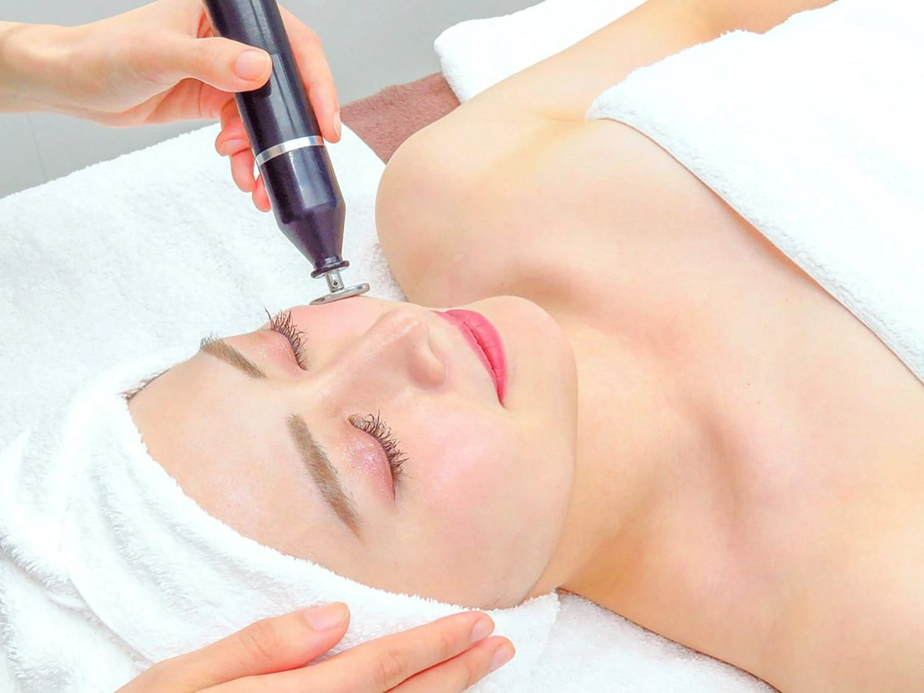 【本気のニキビケア☆】国産陶肌ハーブピーリング&ヒト幹細胞ケア　9,900円※メッセージにて予約確定※の写真