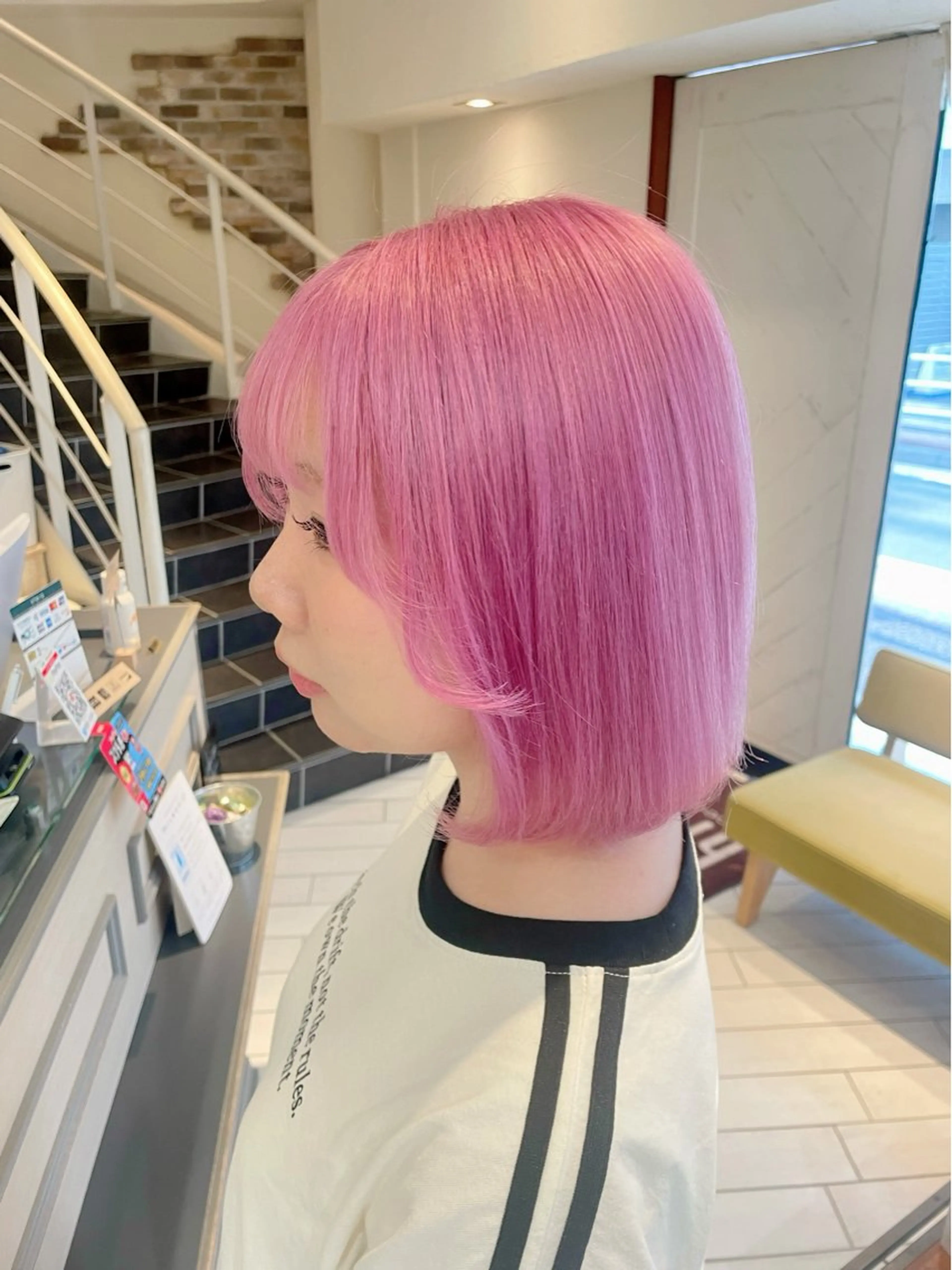 カラー ブリーチ ヘアカラー トリートメント 佐久間 成恵のヘアスタイル