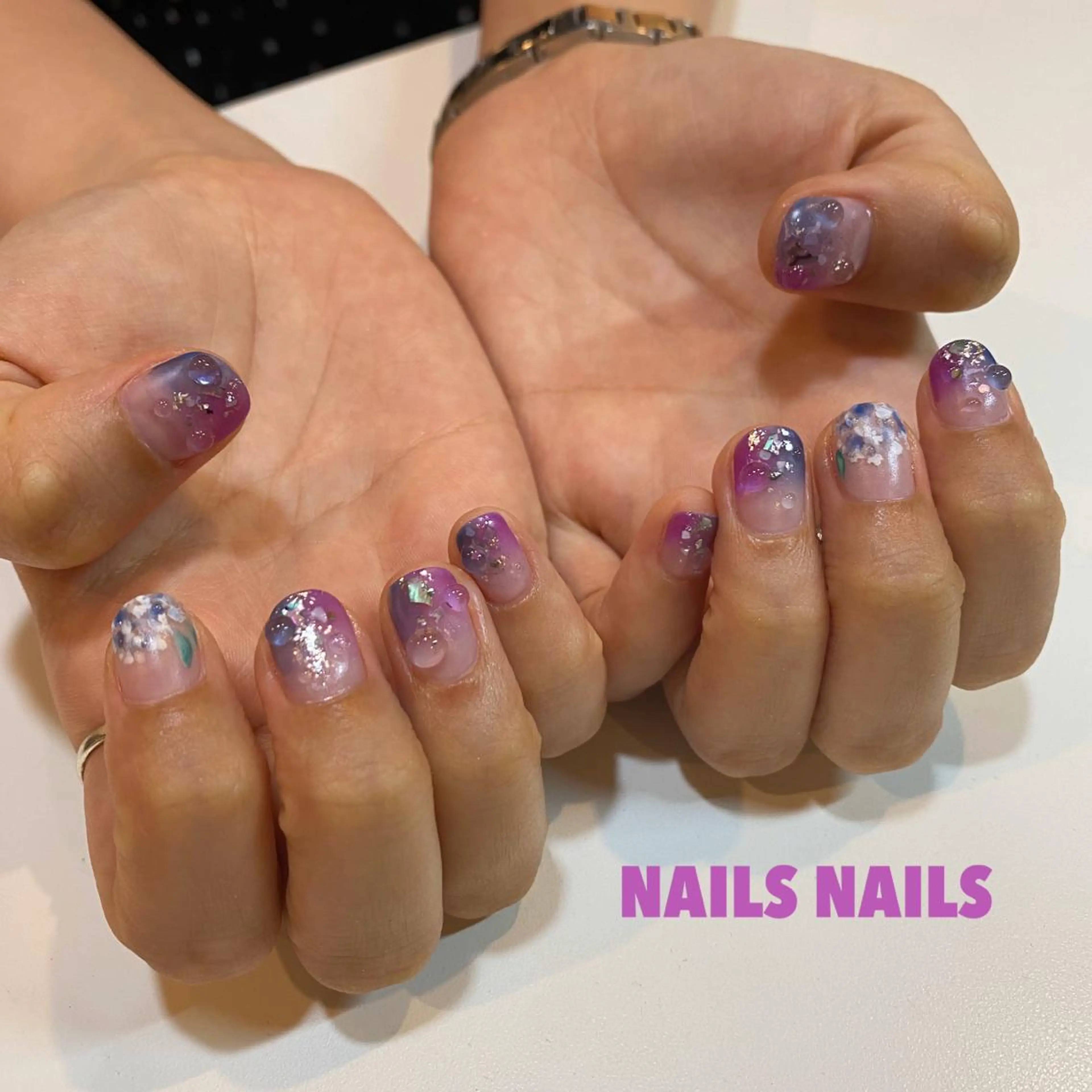 ネイル ジェルネイル ニュアンスネイル ハンドネイル NAILSNAILS ERIKAのネイルデザイン