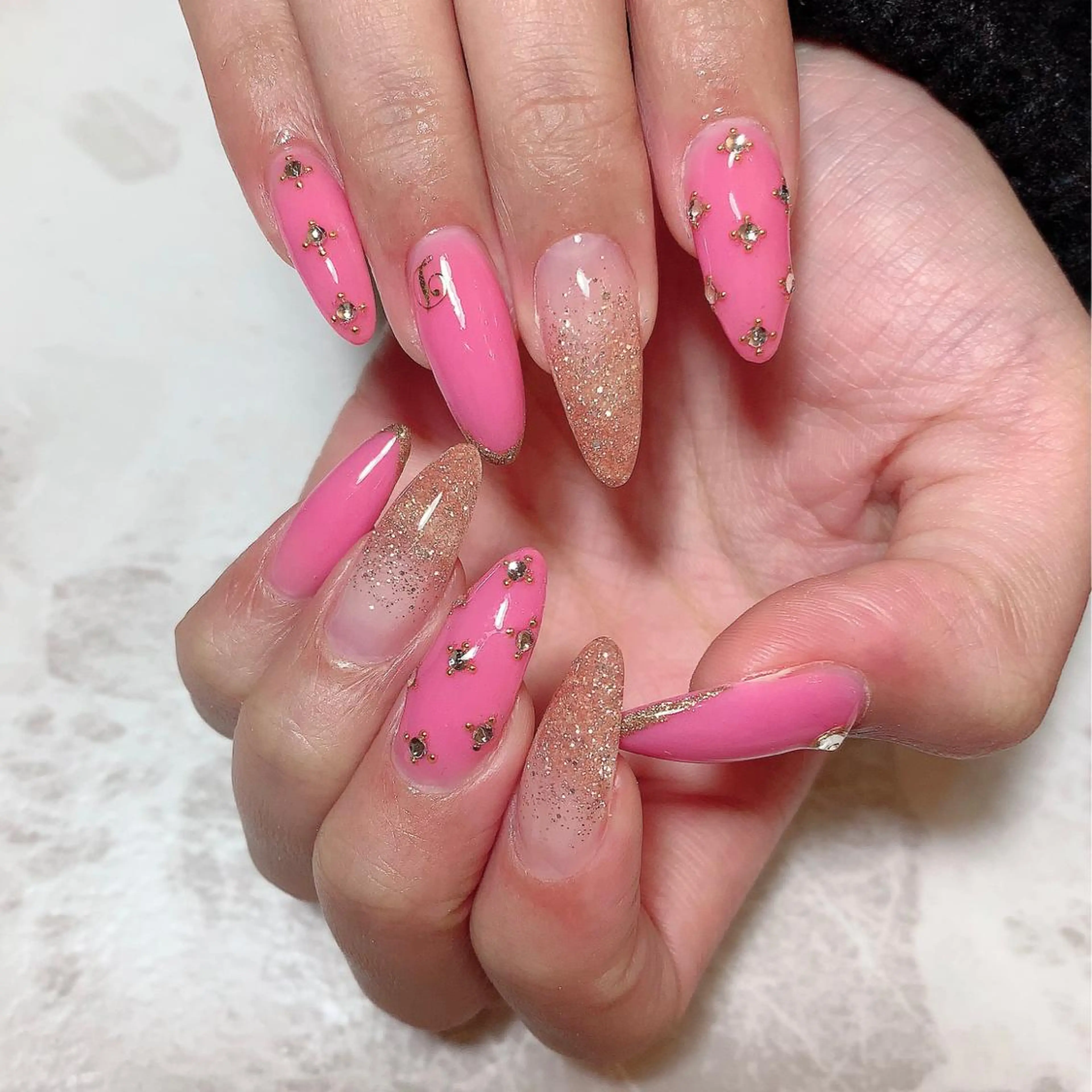 ネイル ハンドネイル Private Nail Salon EM所属・Nail salon EM（エム）諸星のネイルデザイン