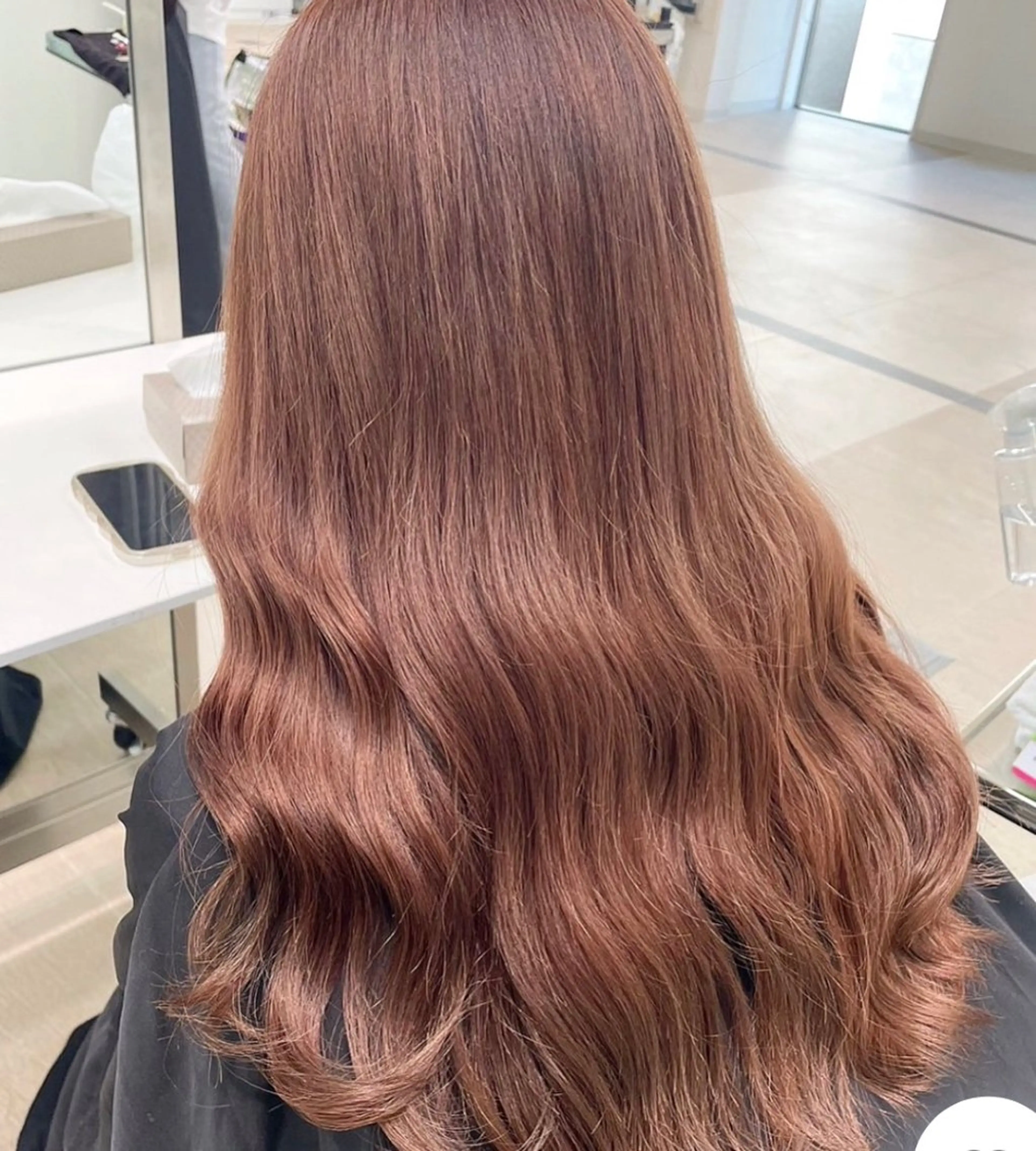 カラー ORO所属・尾前 了守のヘアスタイル