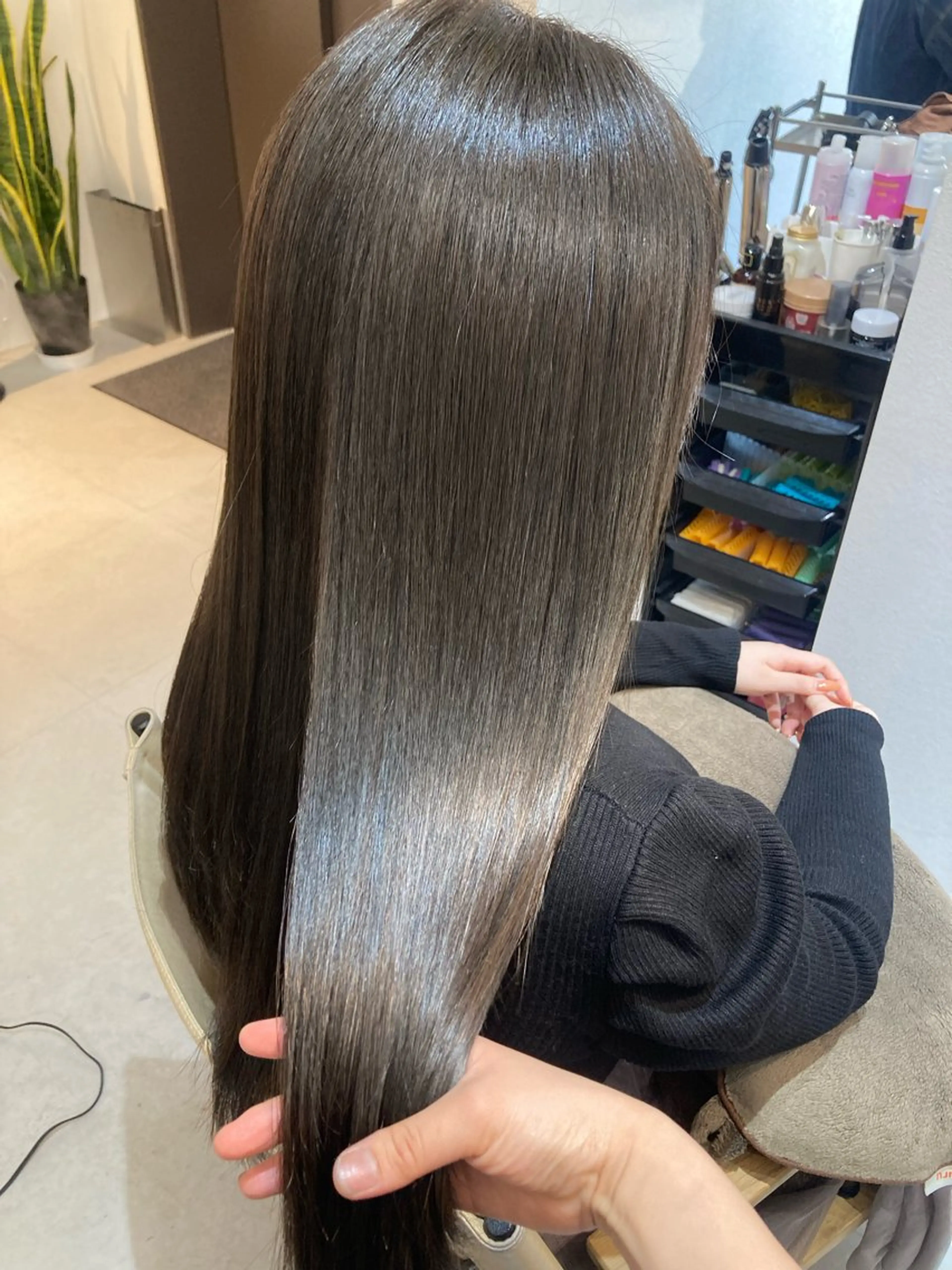 ロング カット ヘアカラー トリートメント ✨色持ちの良い艶 カラー✨蟹江真世のヘアスタイル