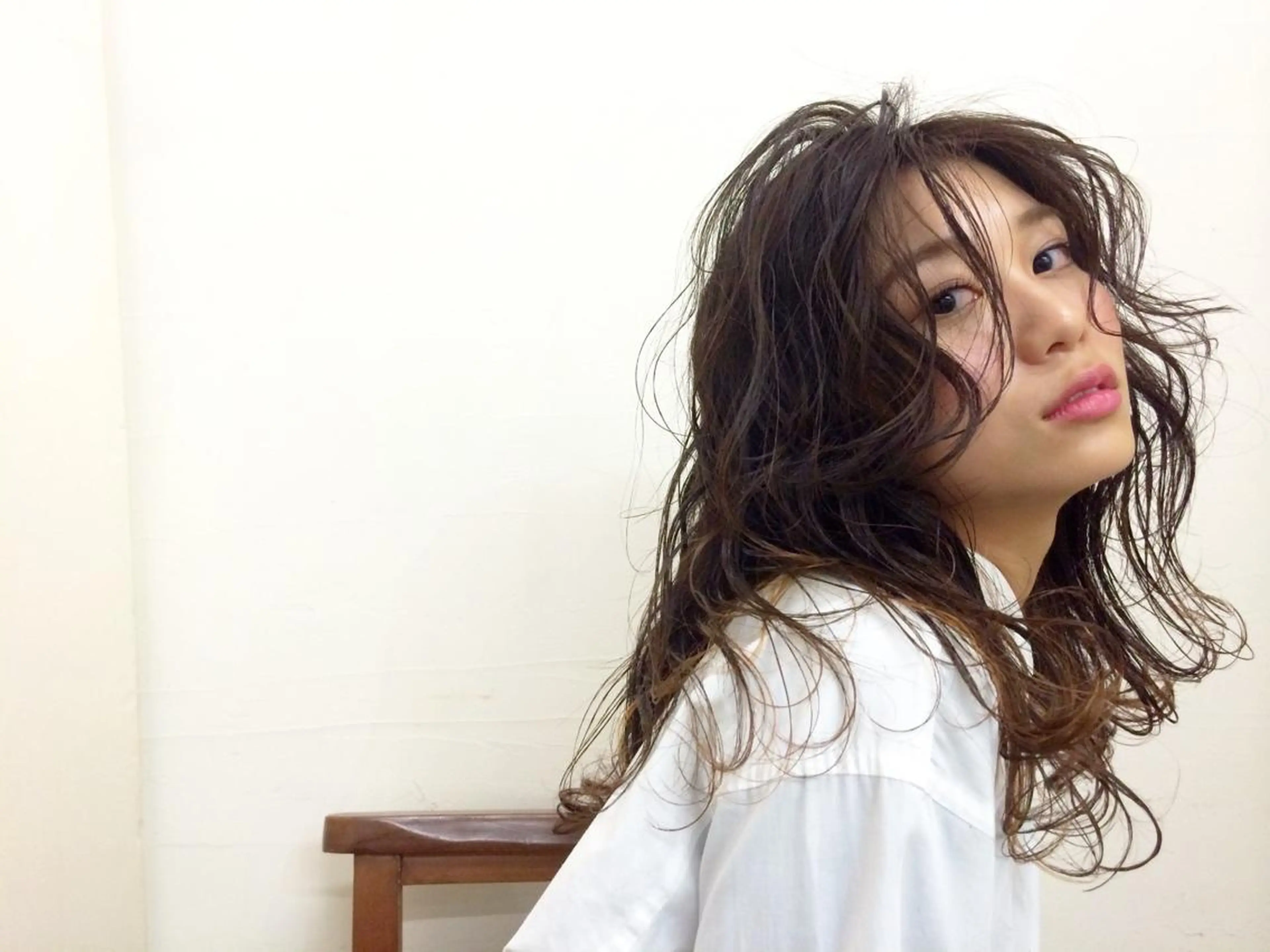 セミロング 🟡【美髪専門店】 ✨褒め髪/艶髪🟡のヘアスタイル