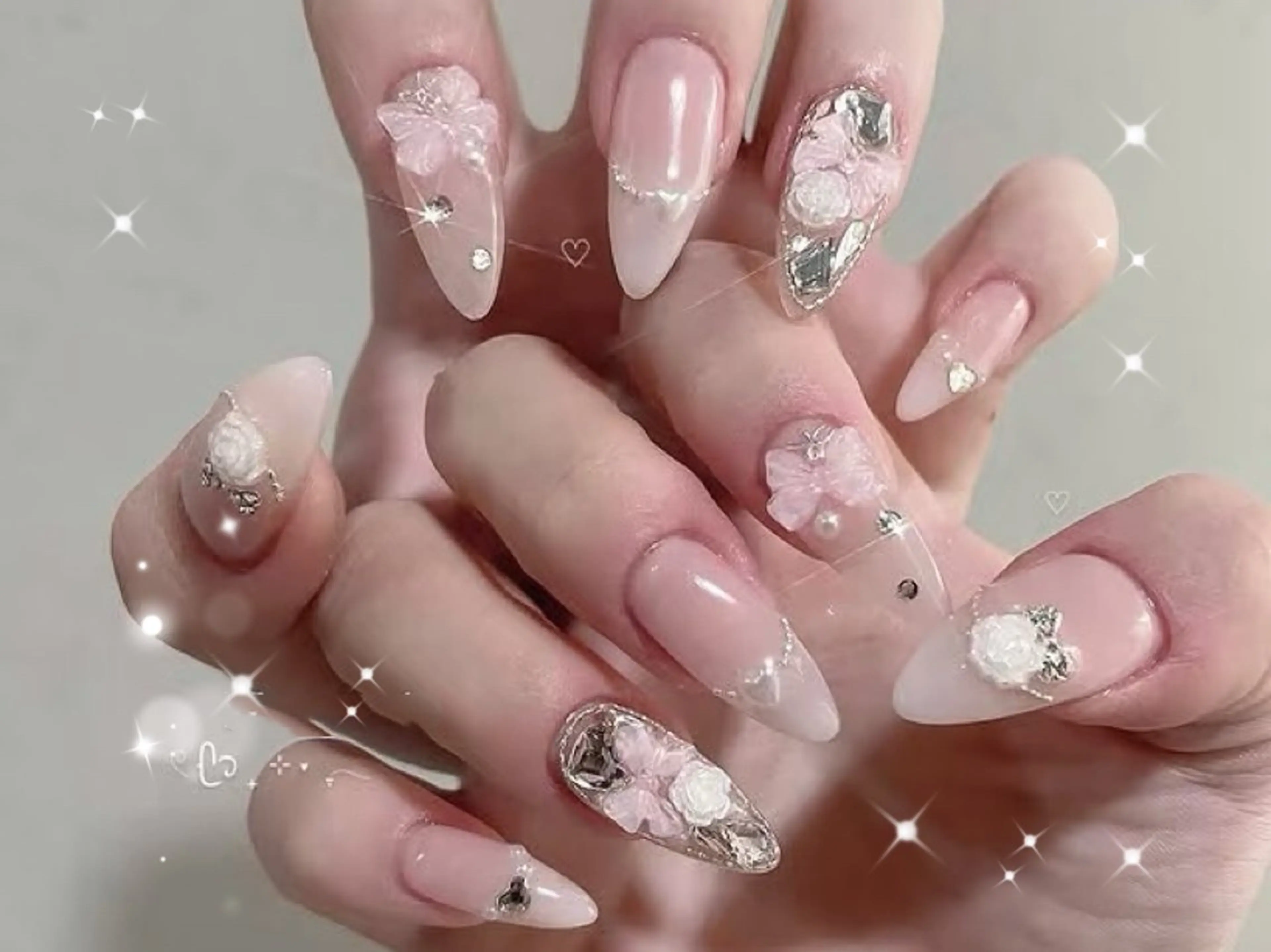 ネイル Renatus Nailのネイルデザイン