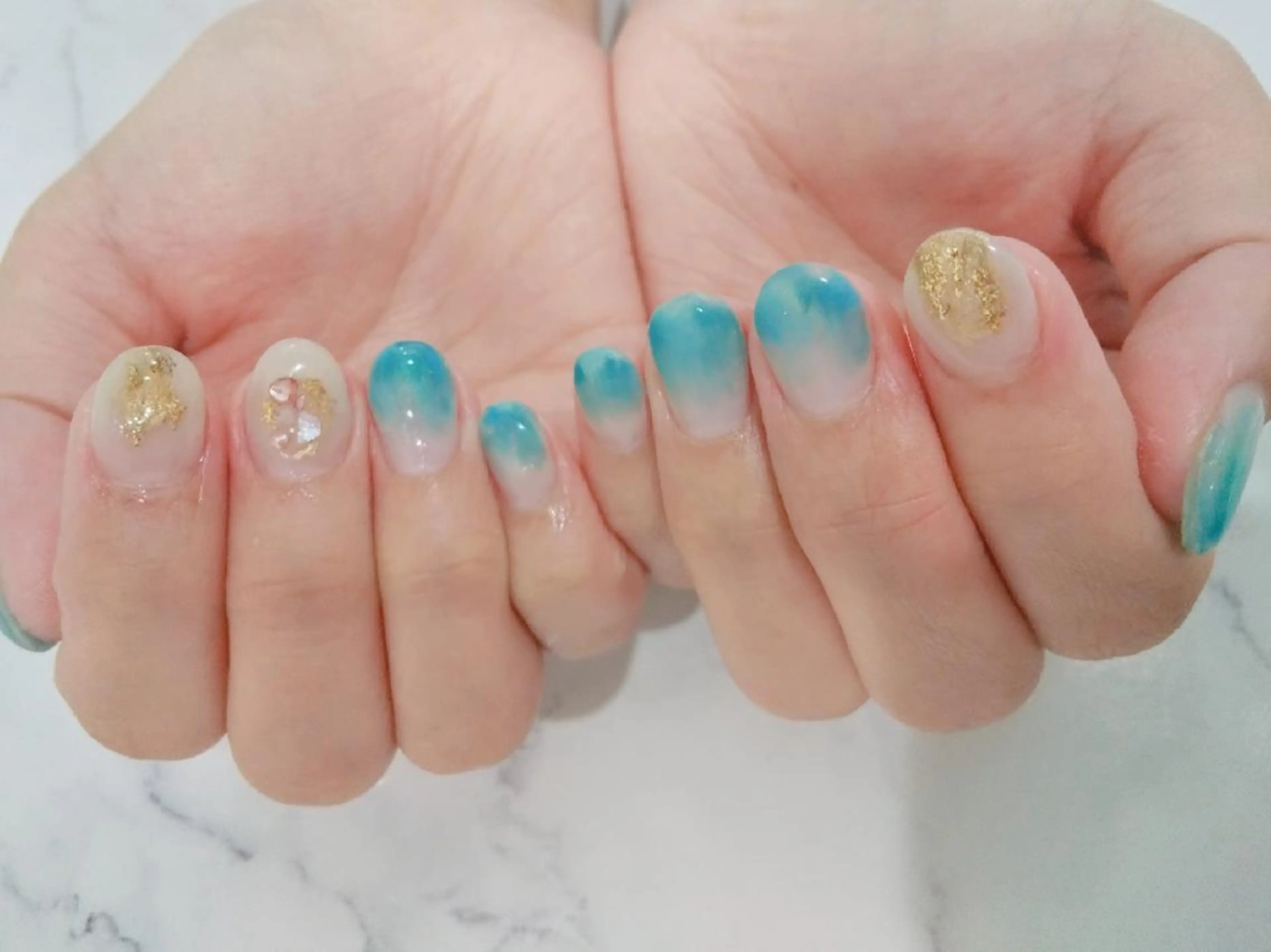 ネイル ネイル＆フラワーサロン〜Ri✦hiro〜鳥栖店所属・HIRATA RIEのネイルデザイン