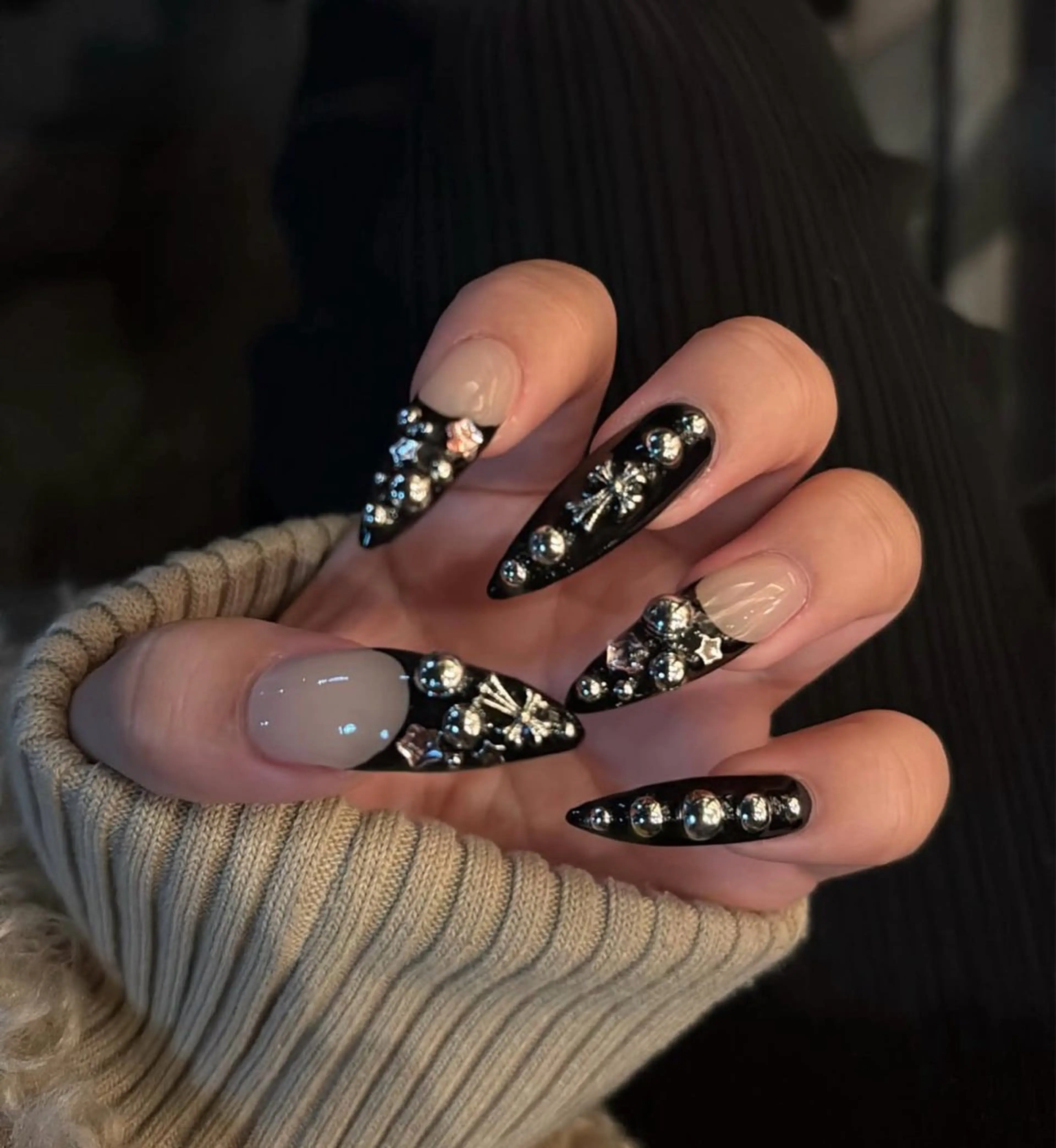 ネイル 韓国ネイル シンプルネイル ワンホンネイル ハンドネイル CoMo Nail Studio所属・CoMo Nailのネイルデザイン