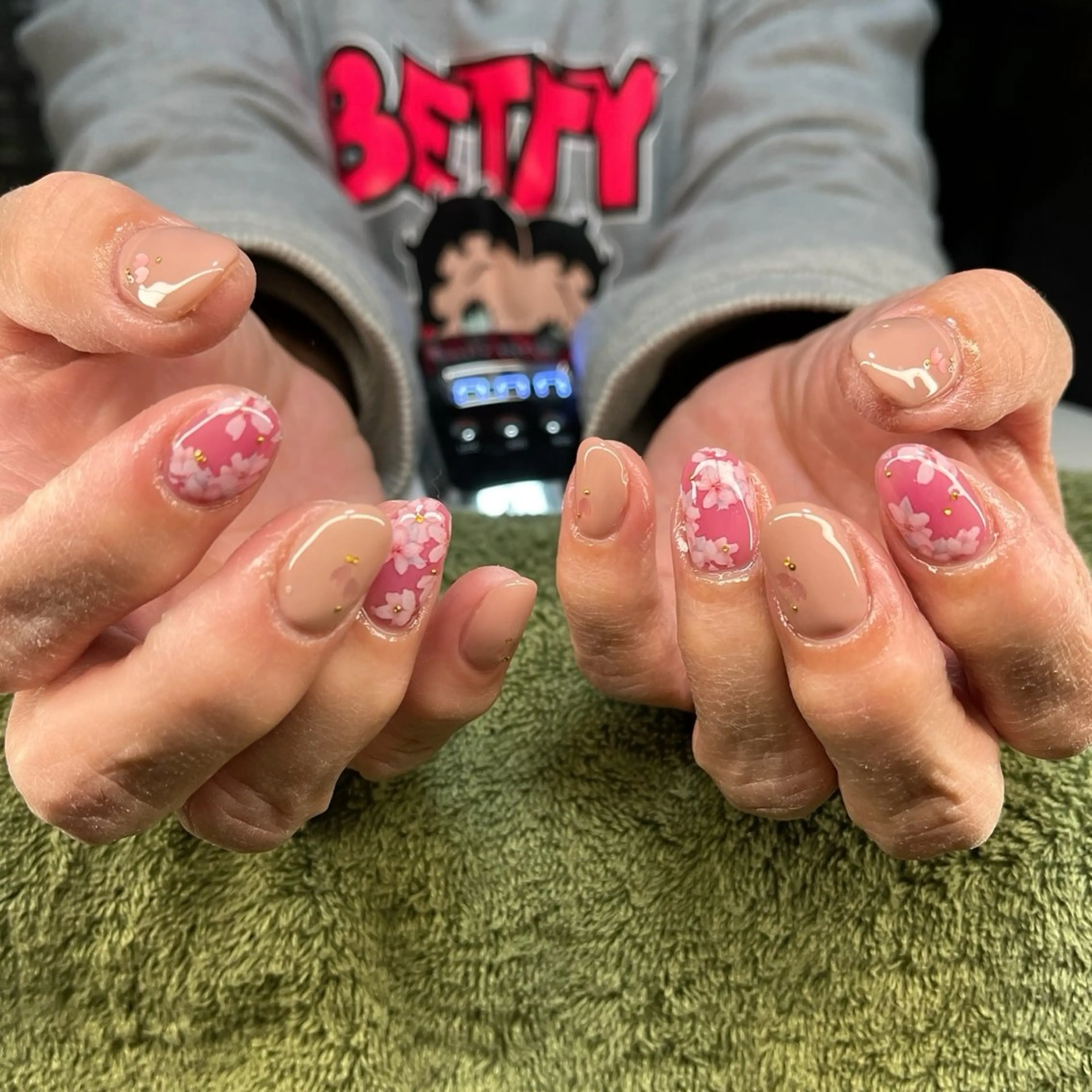 ネイル ハンドネイル フットネイル MHR nailのネイルデザイン