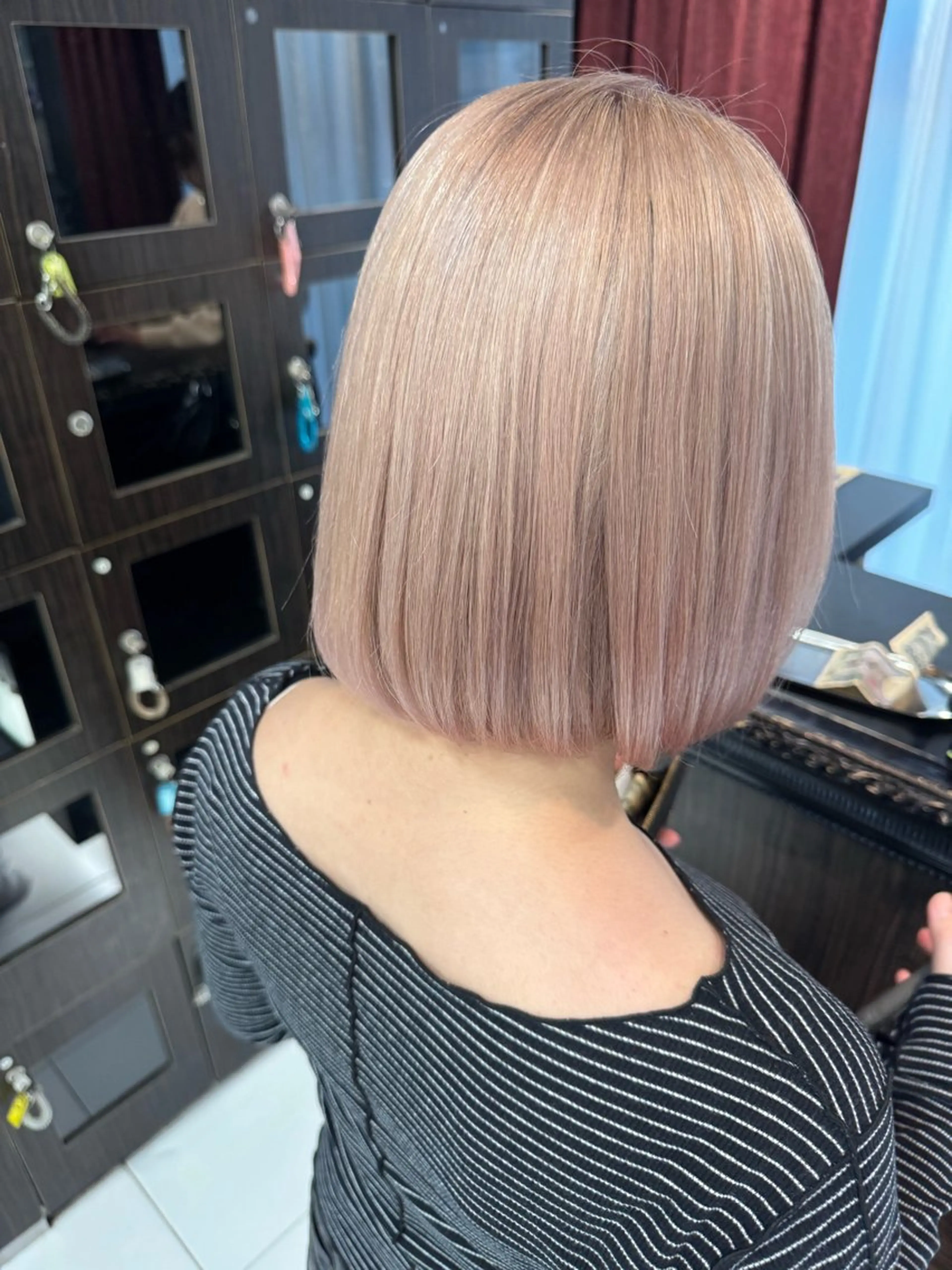 ミディアム カラー ヘアカラー ᴘʀɪᴢᴇ 🌜 ᴀɴʀɪ 🌜のヘアスタイル