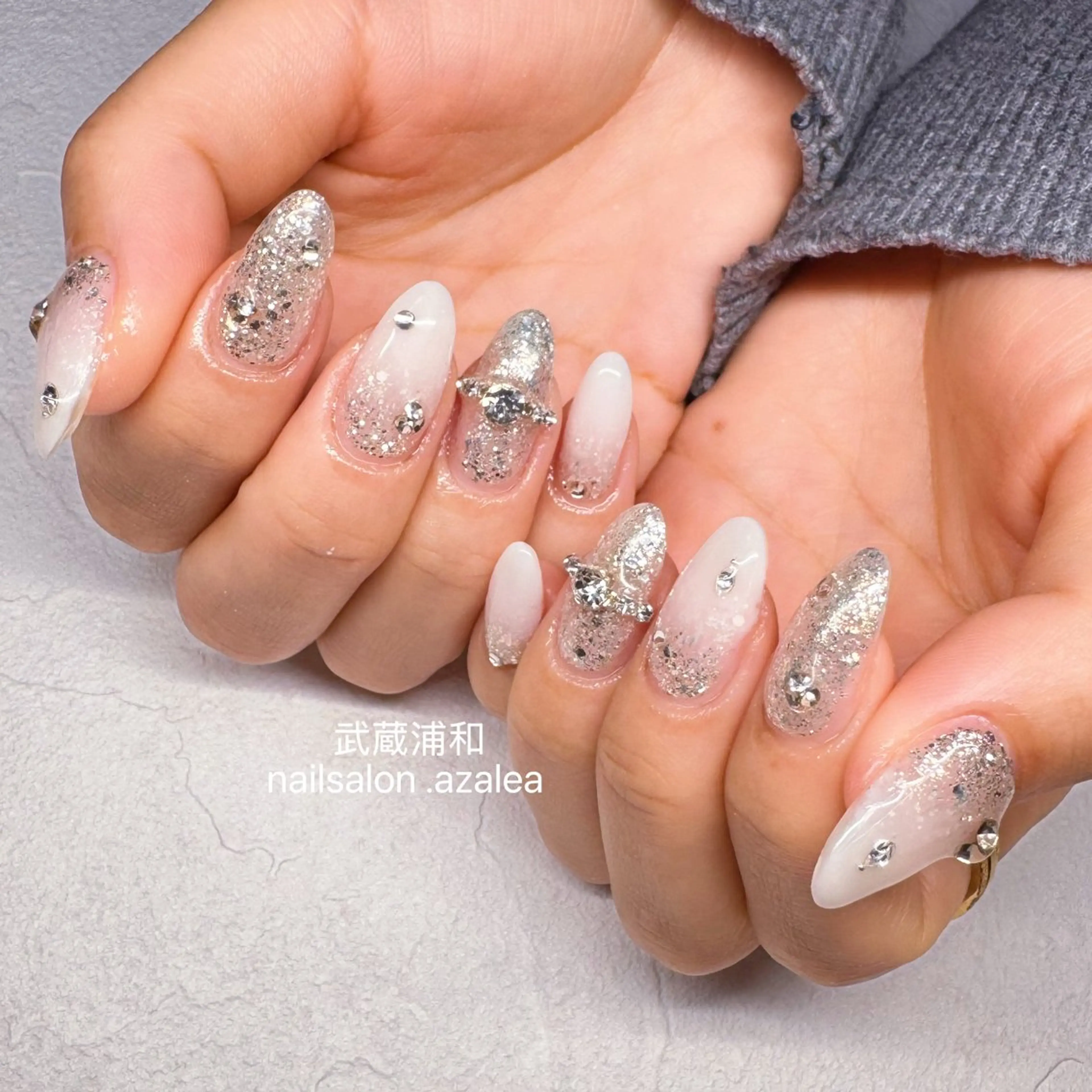 ネイル ハンドネイル R inのネイルデザイン