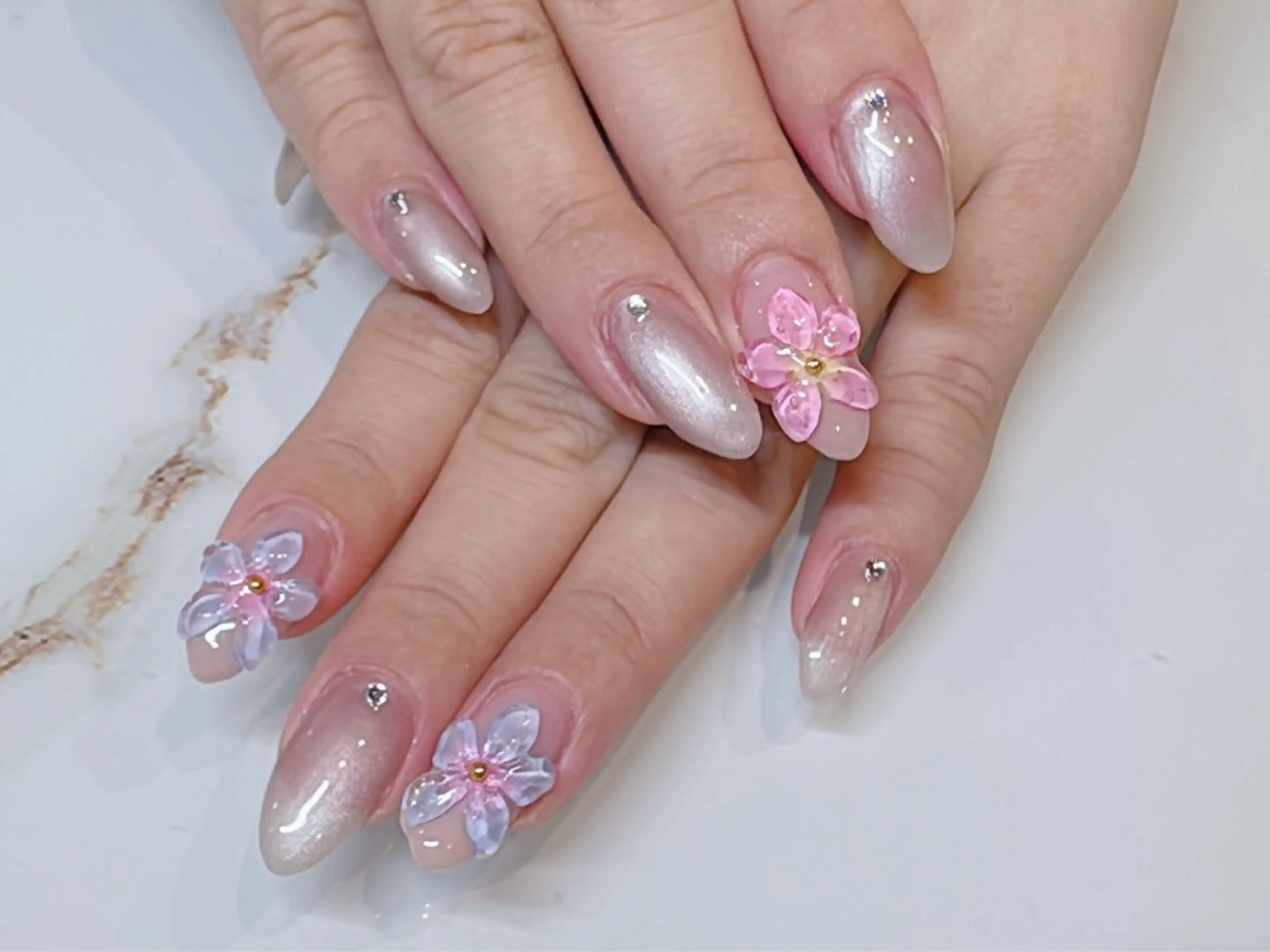 ネイル アートネイル 持ち込み maisonANZU SATOMIのネイルデザイン