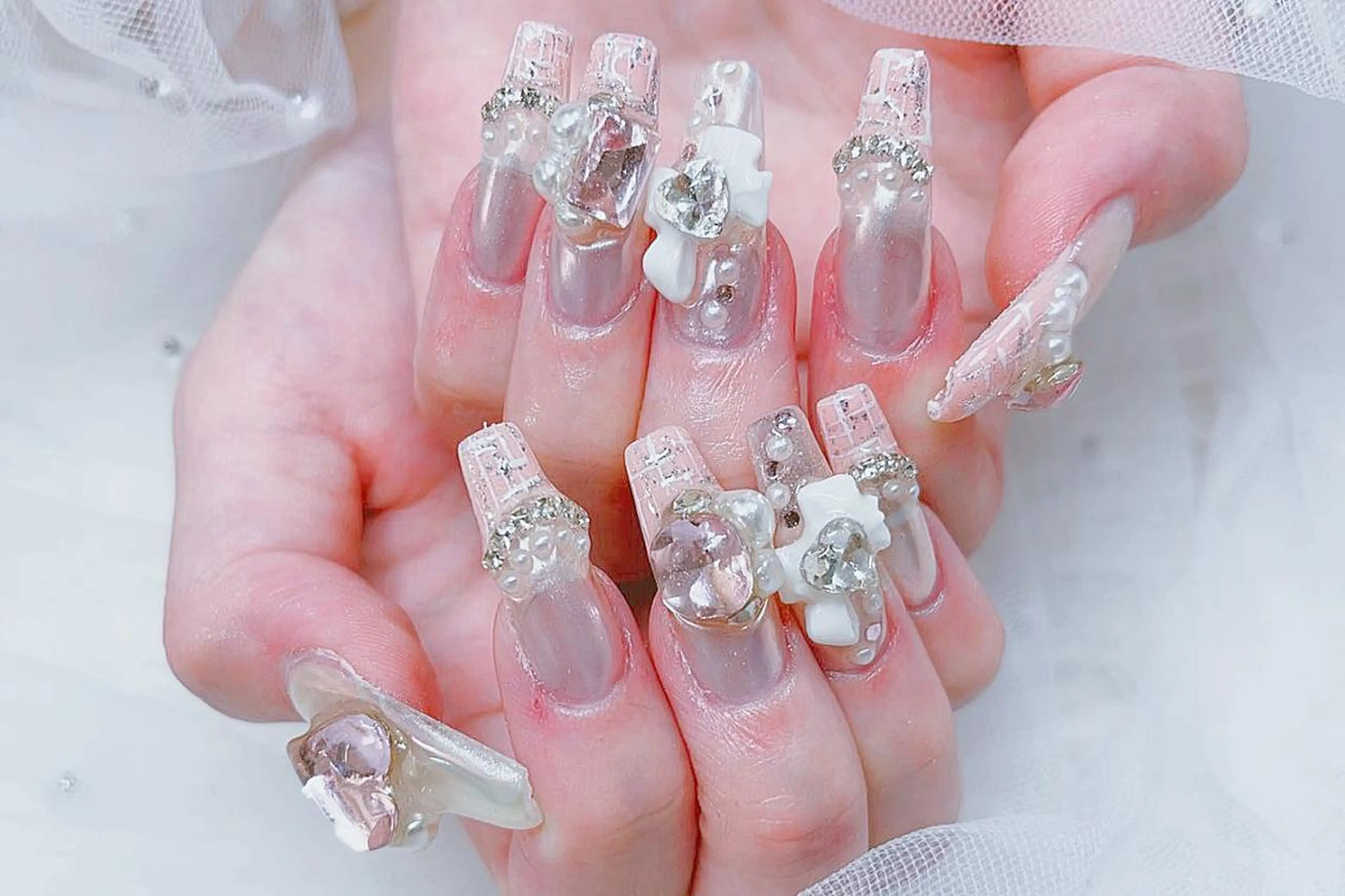 ネイル リ エの眉毛・アイブロウイメージ