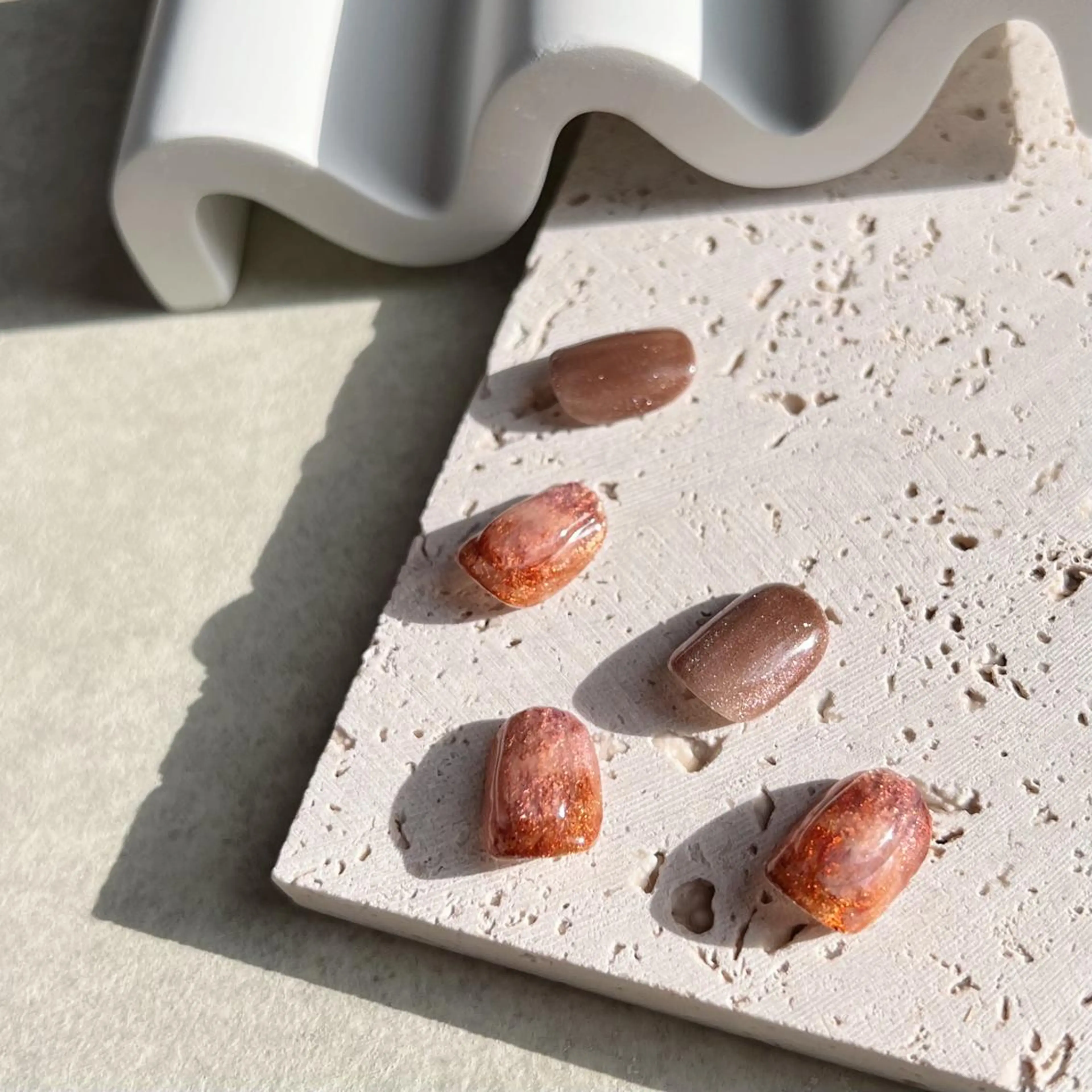 ネイル マグネットネイル ニュアンスネイル ショートネイル gemickle nailのネイルデザイン