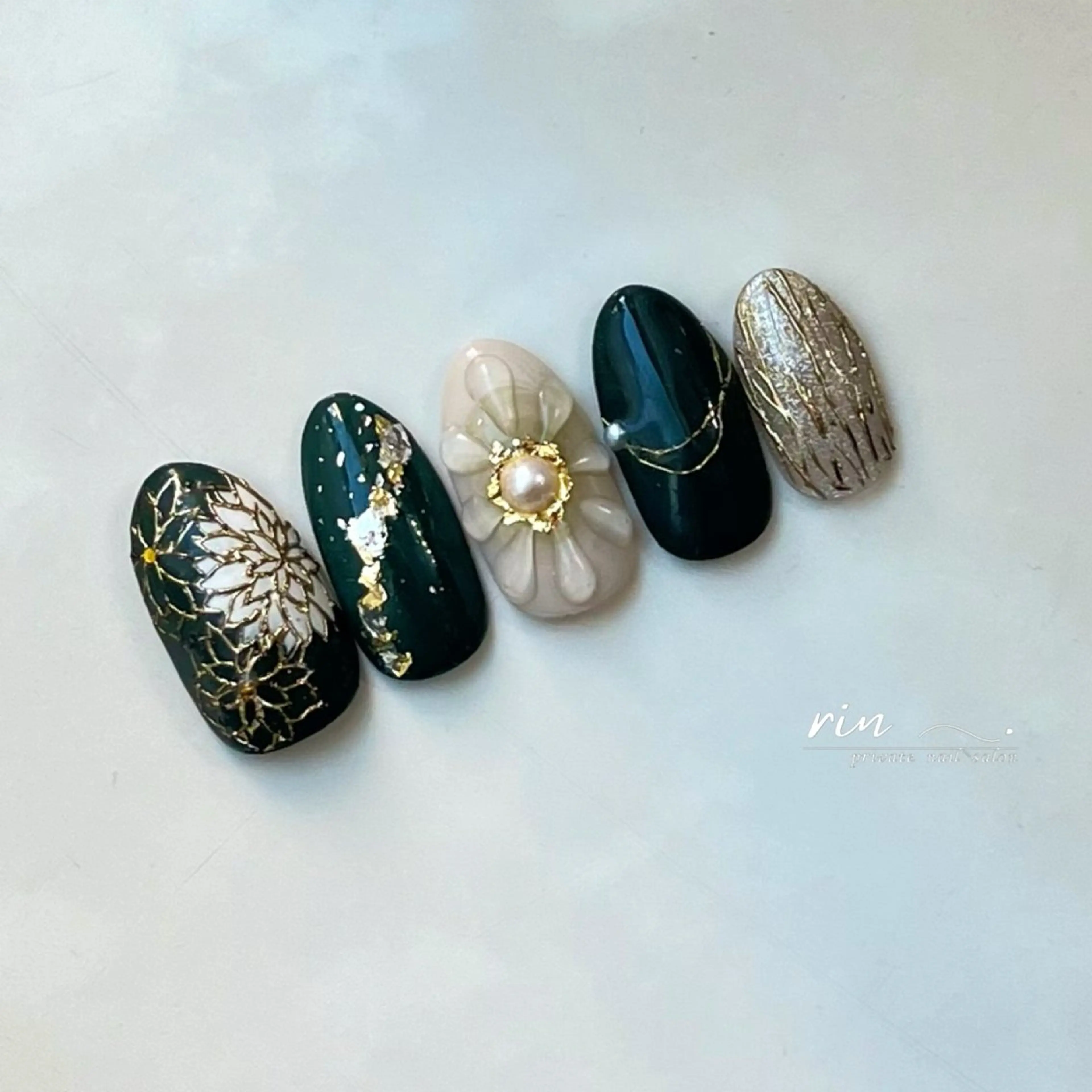 ネイル 成人式 private salon〜rin〜のネイルデザイン