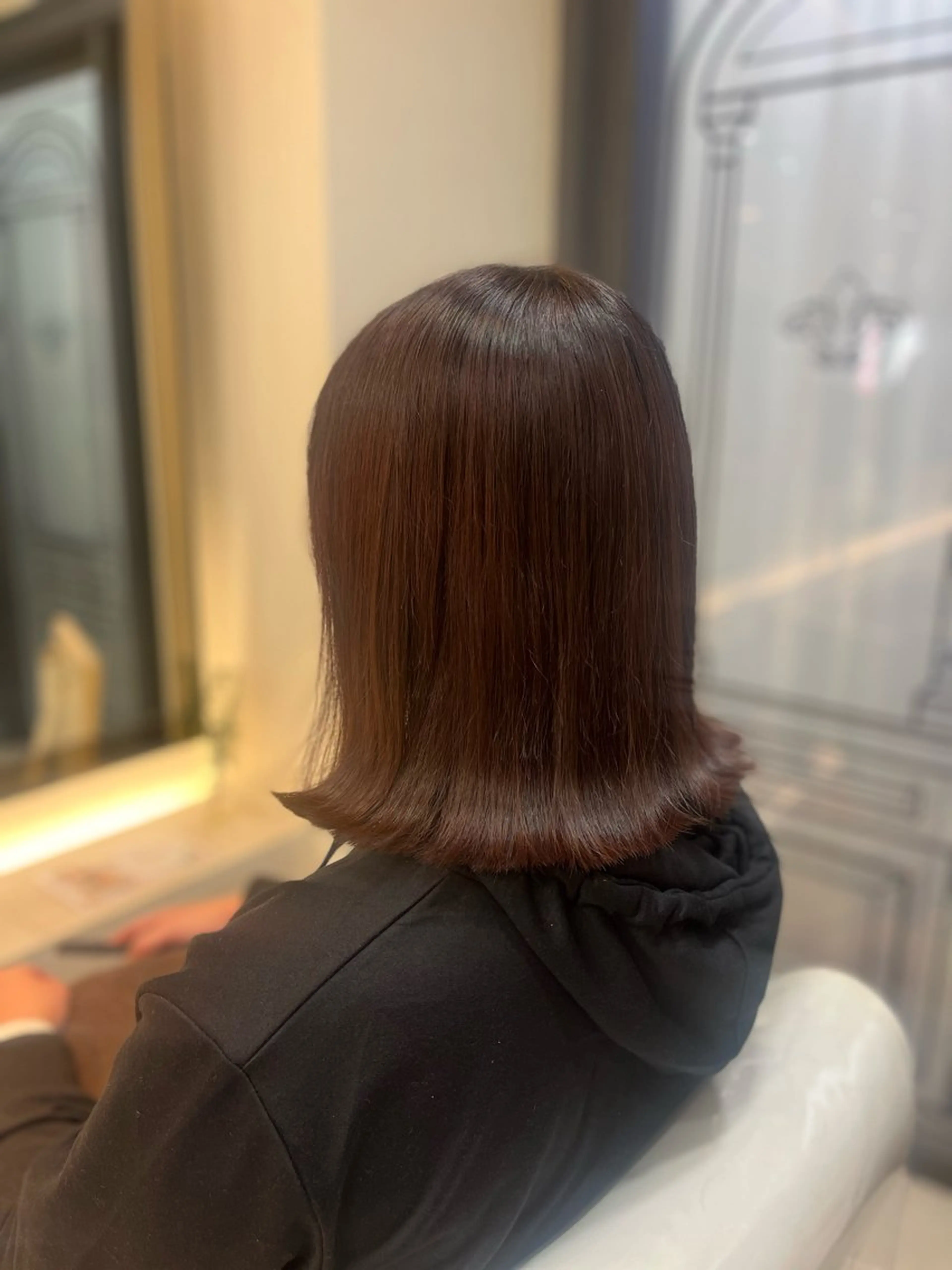 ミディアム ボブ 外ハネヘア カット The B/ オガワラナのヘアスタイル