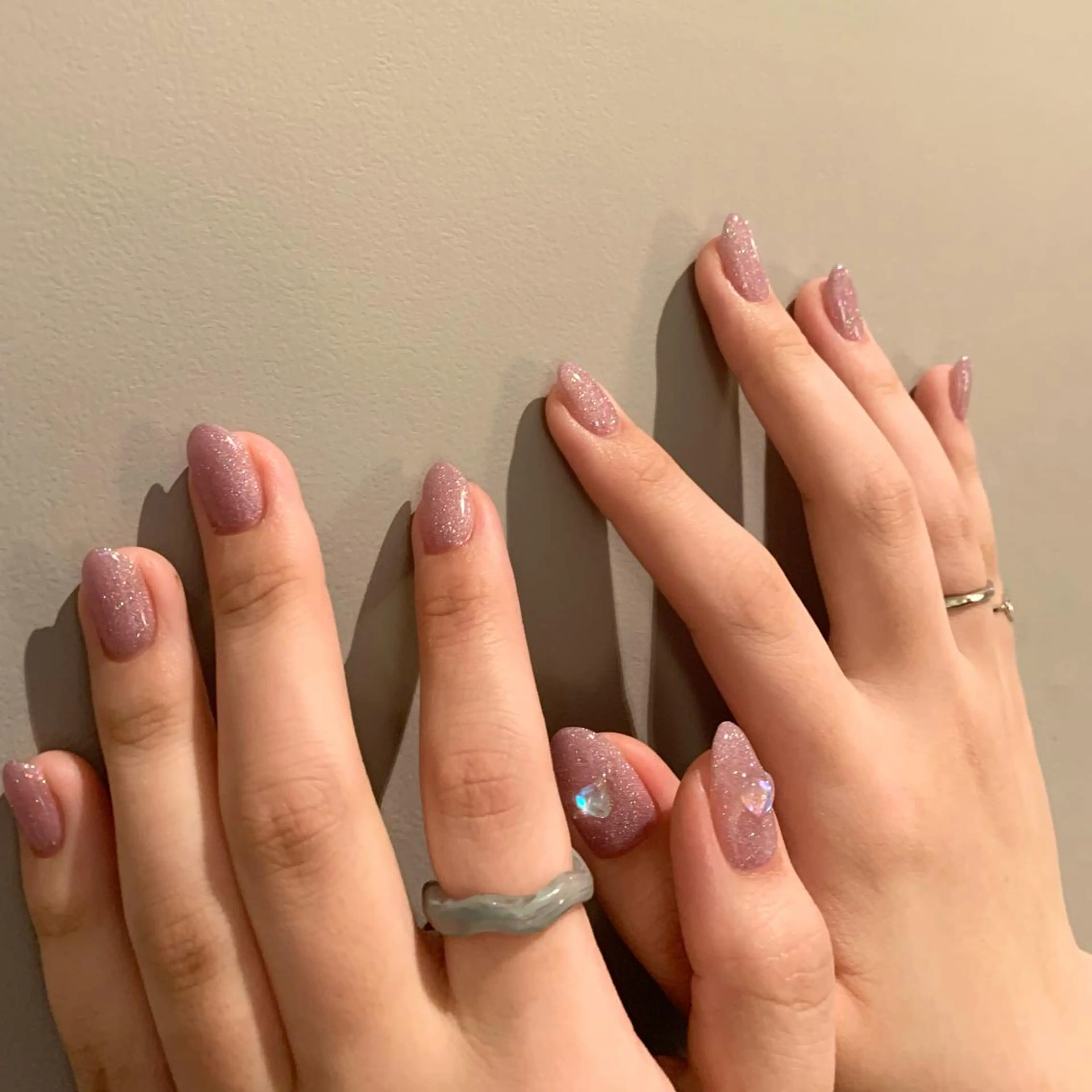 ネイル ストーンネイル ハンドネイル ウシク ミユキのネイルデザイン