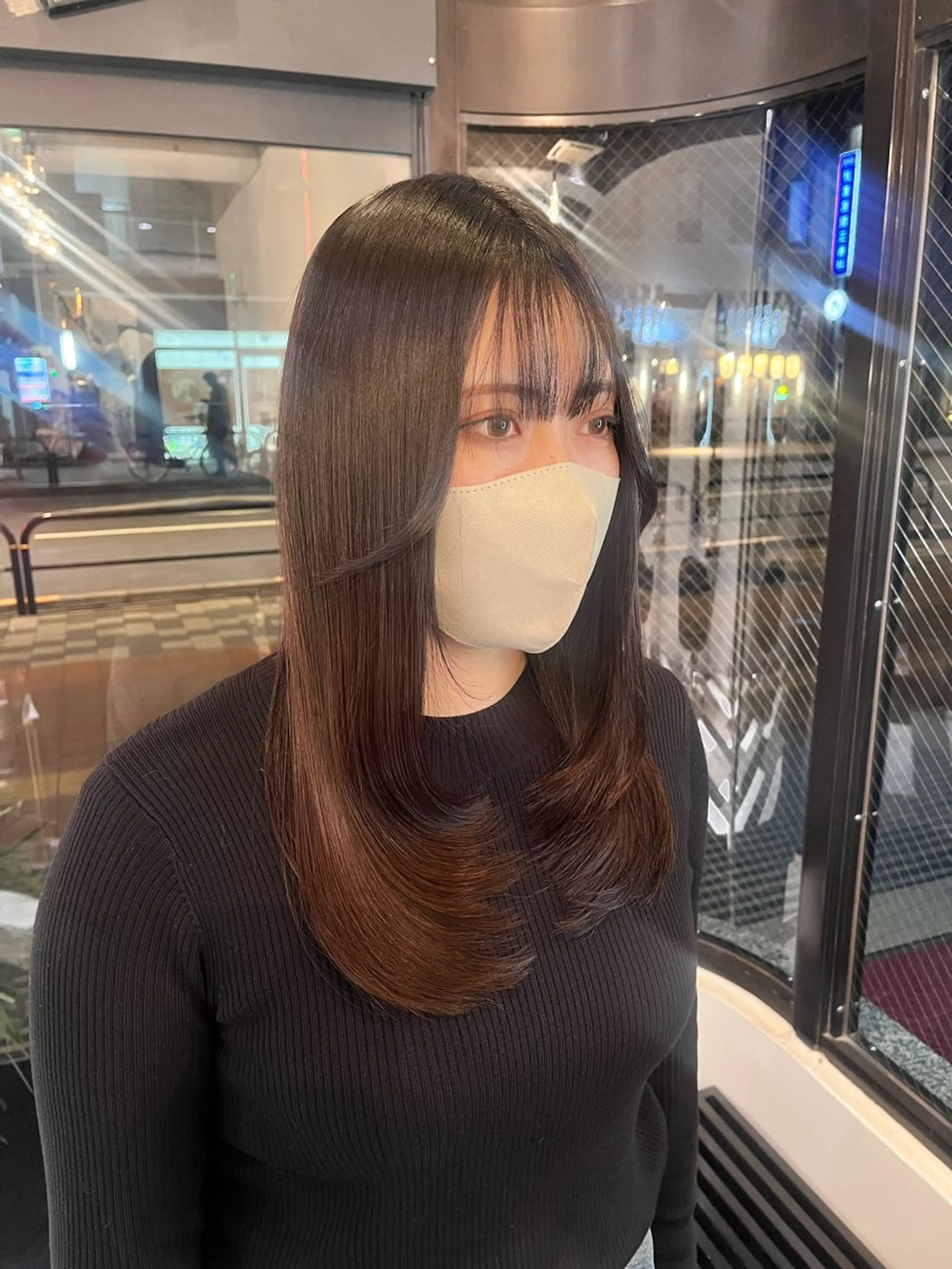 セミロング 🧶根本 かりん🧶のヘアスタイル