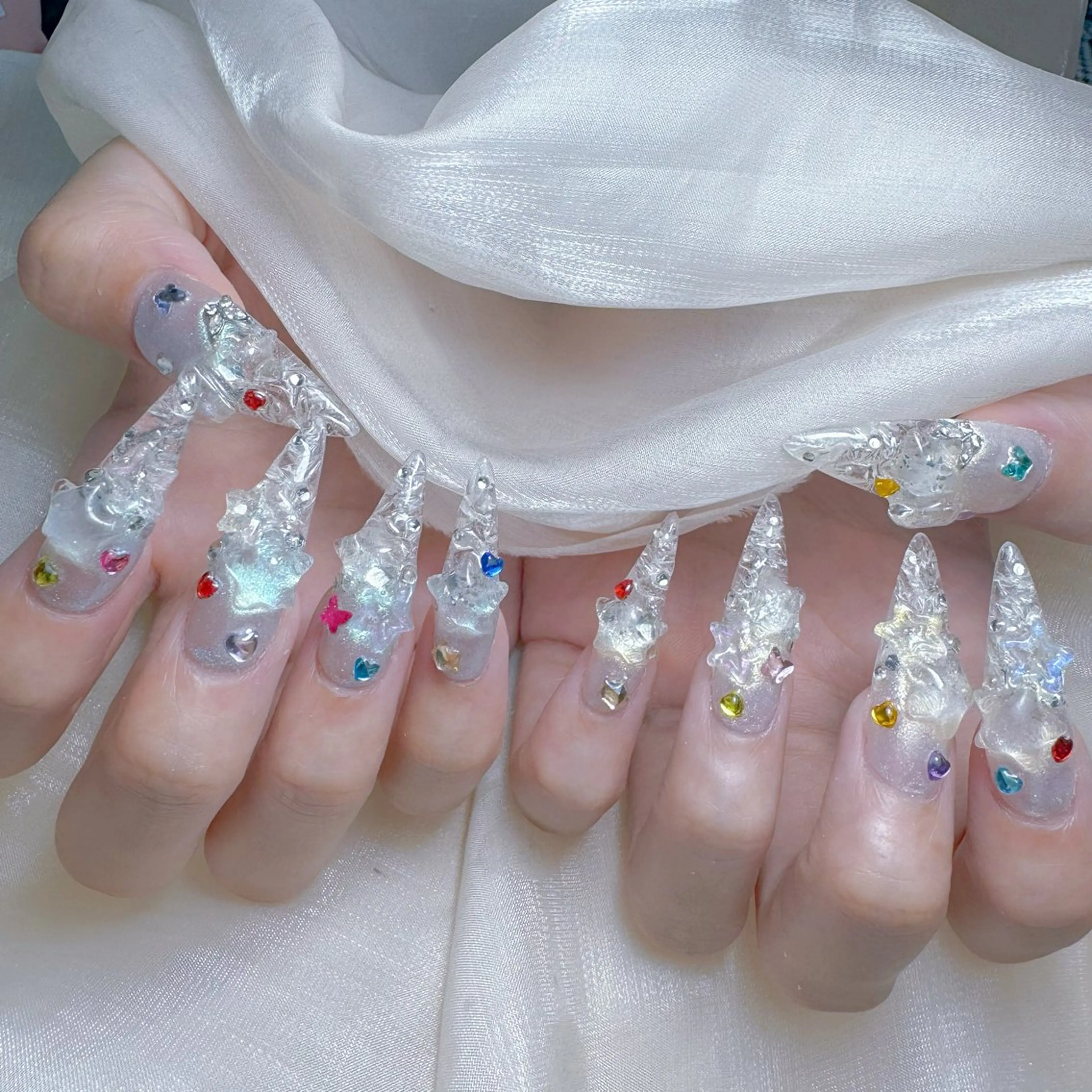 ネイル チークネイル クリアネイル ガーリー キラキラネイル 韓国ネイル ハンドネイル NailPrincess所属・princess スカルプ専門店のネイルデザイン