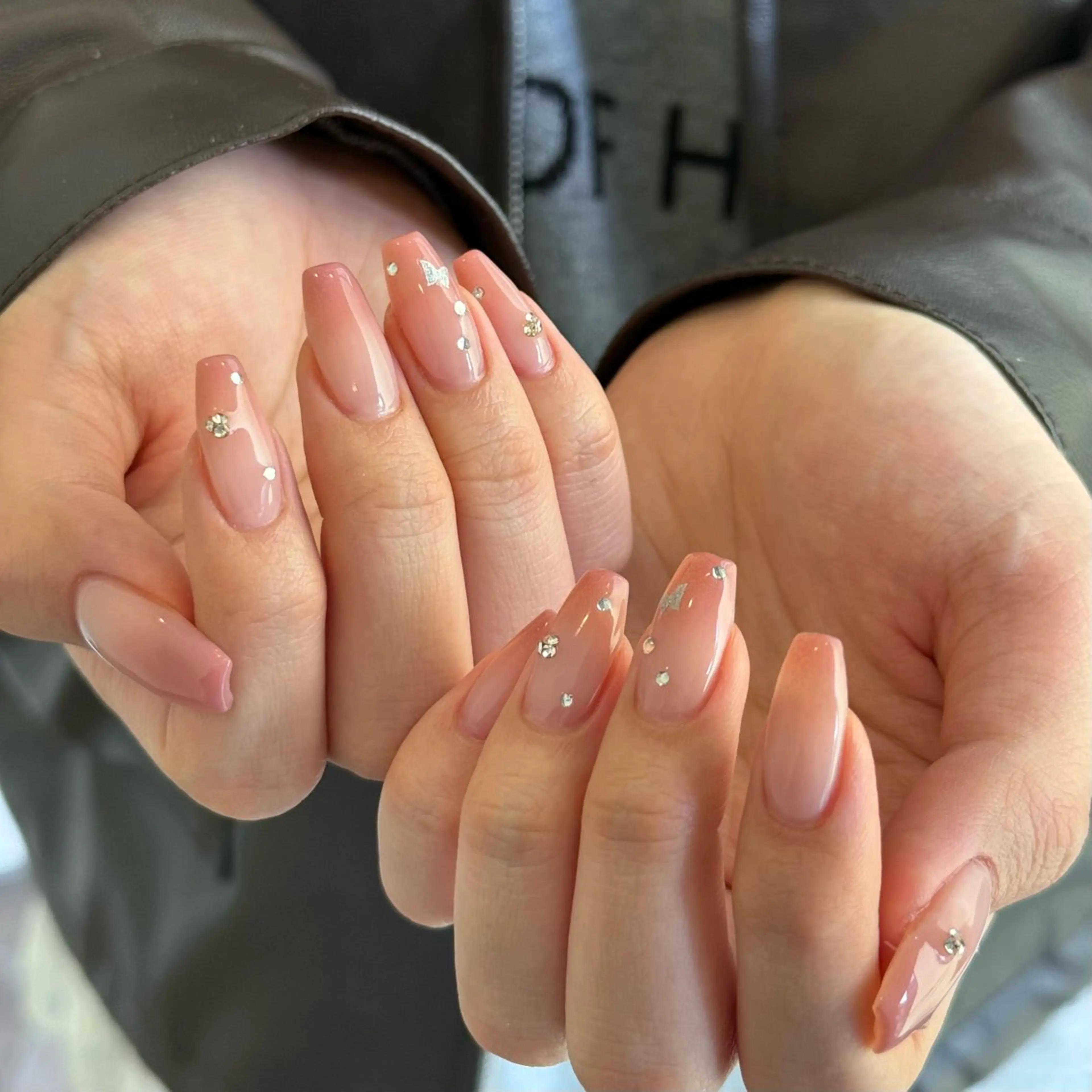 ネイル グラデーション ハンドネイル WOLTOKYO渋谷 yunaのネイルデザイン