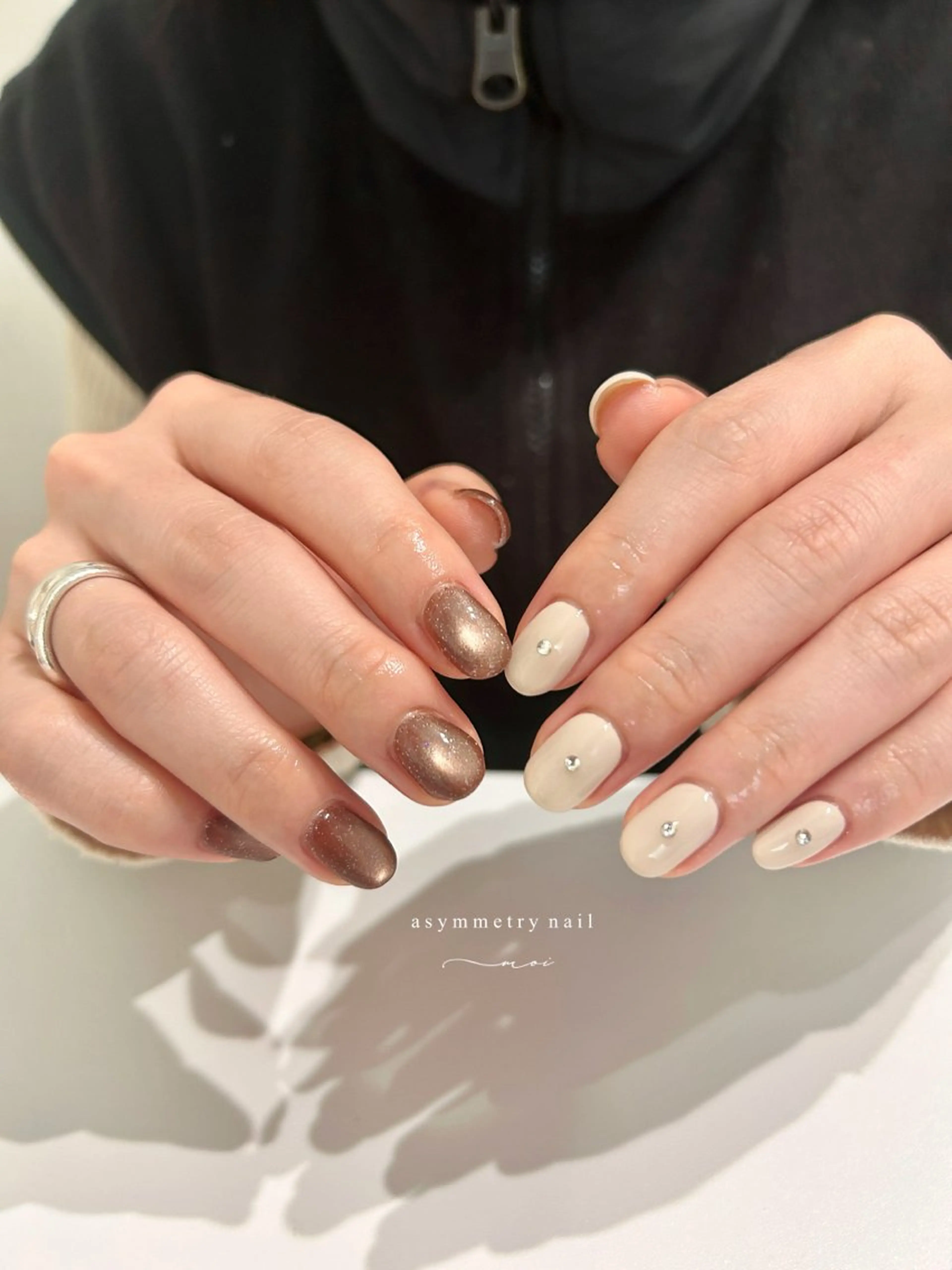 ネイル フラッシュネイル ストーンネイル nail salon moiのネイルデザイン