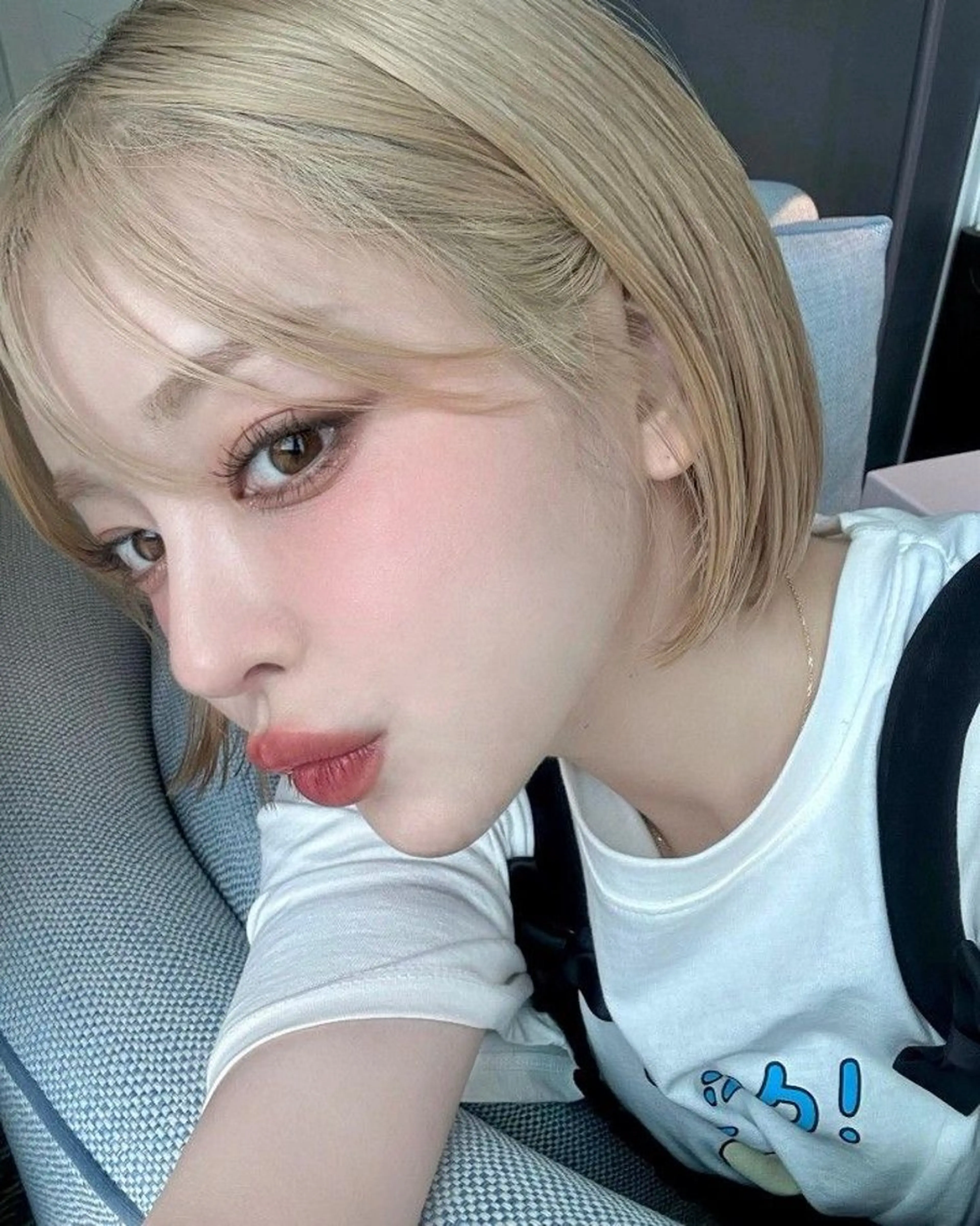 ミディアム ボブ カット ブリーチなし/透明感 /ショート/大世のヘアスタイル