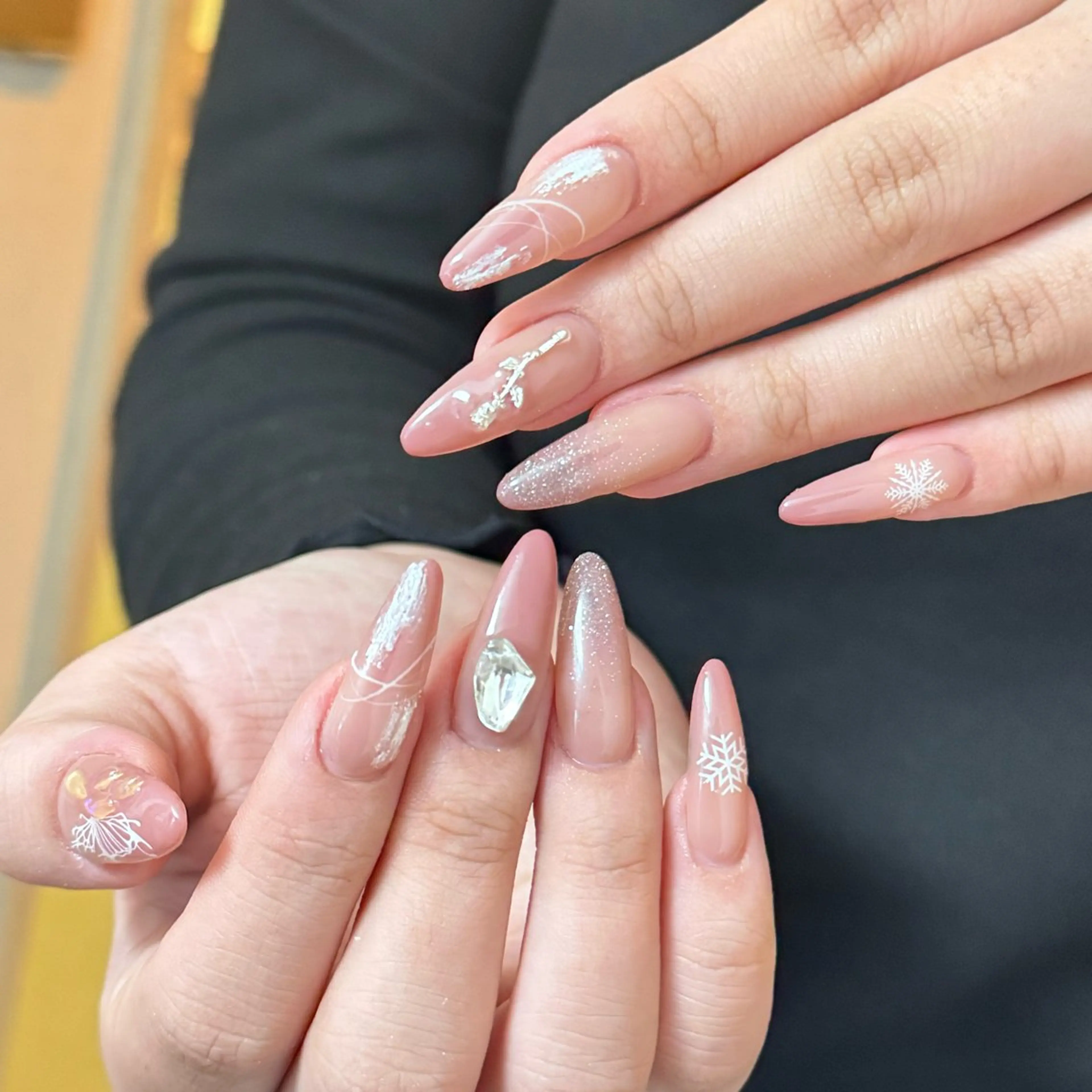 ネイル ハンドネイル リ ナのネイルデザイン