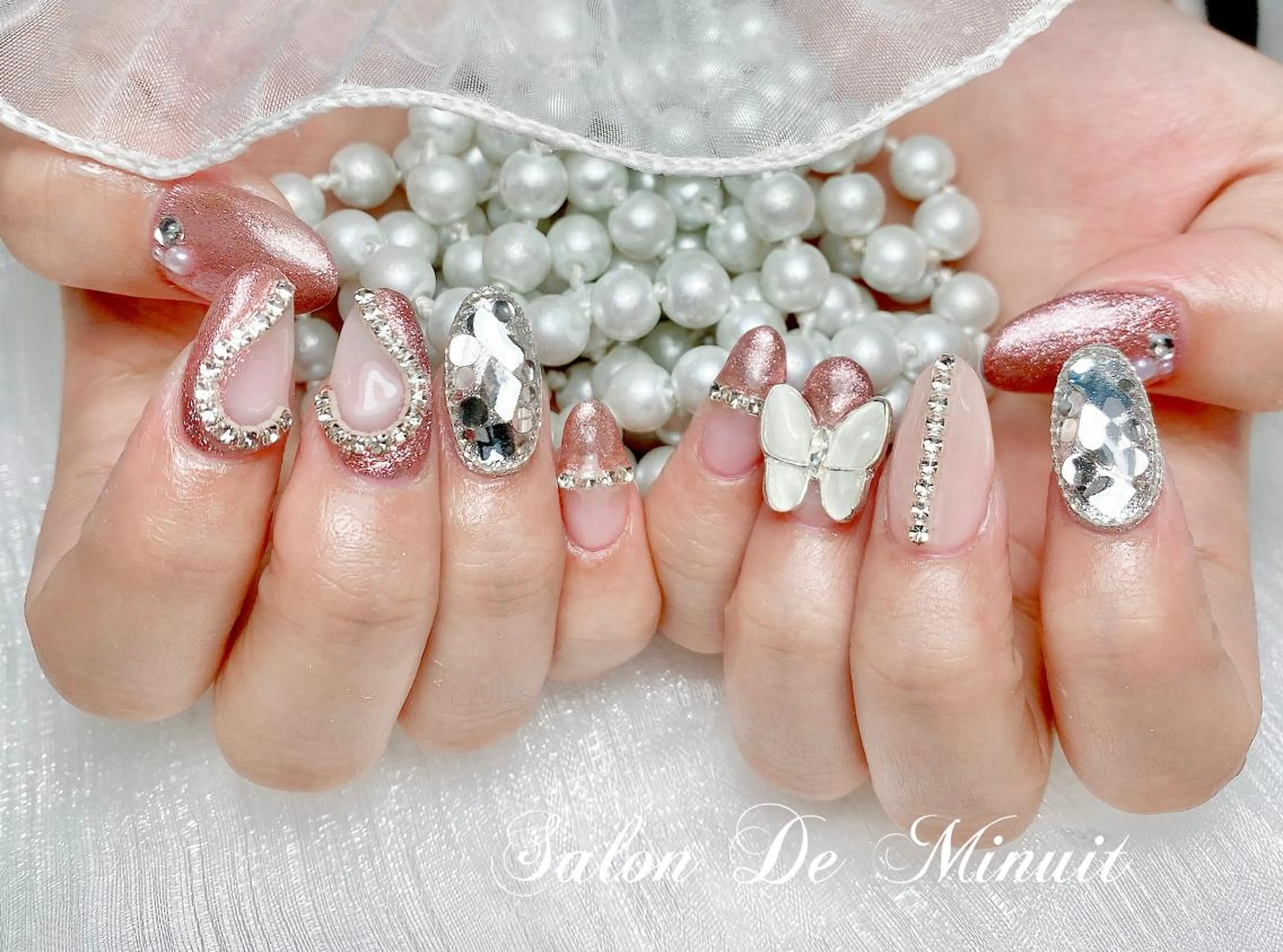 ネイル ハンドネイル ハンドケア Momo 🤍のネイルデザイン