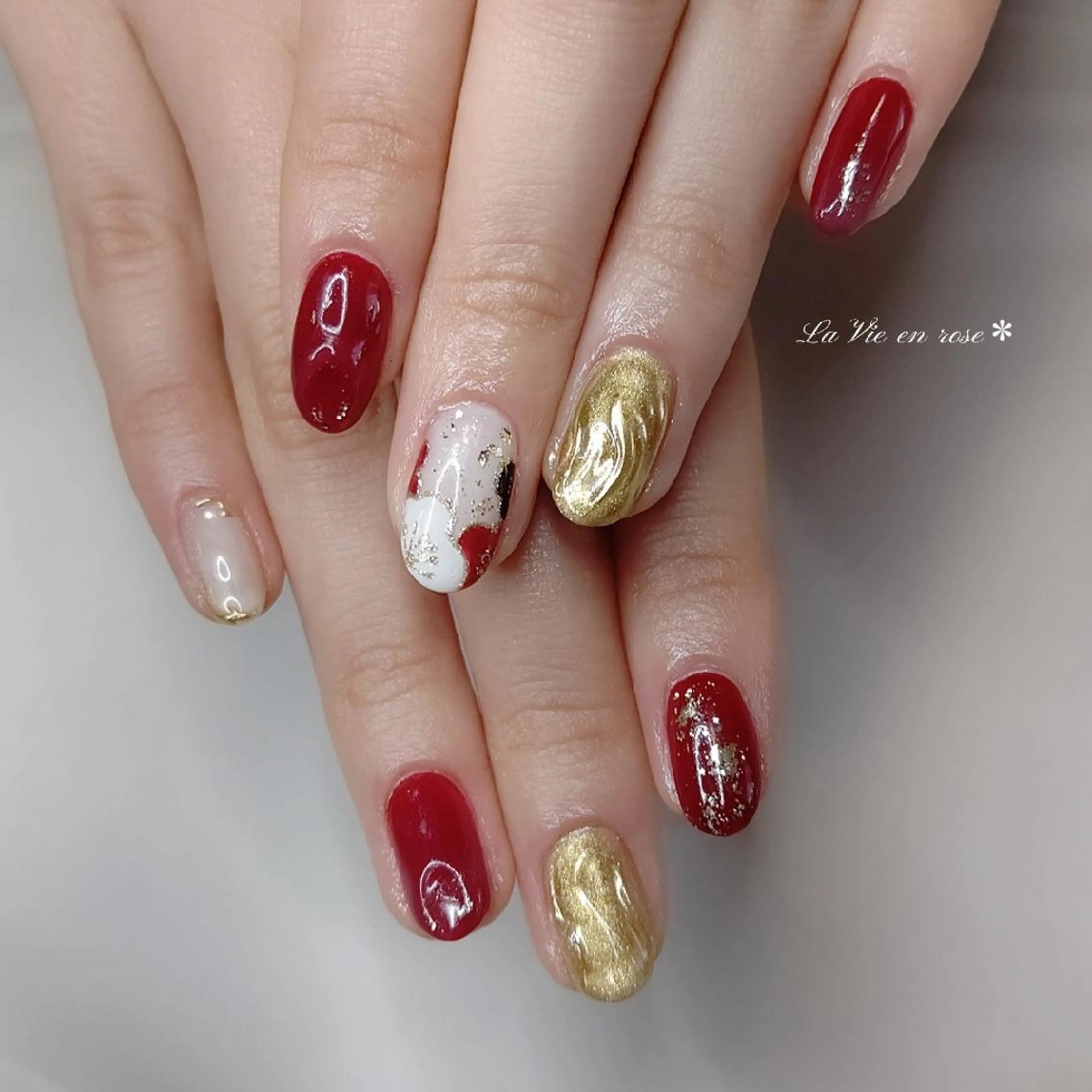ネイル ラヴィアン ローズのネイルデザイン