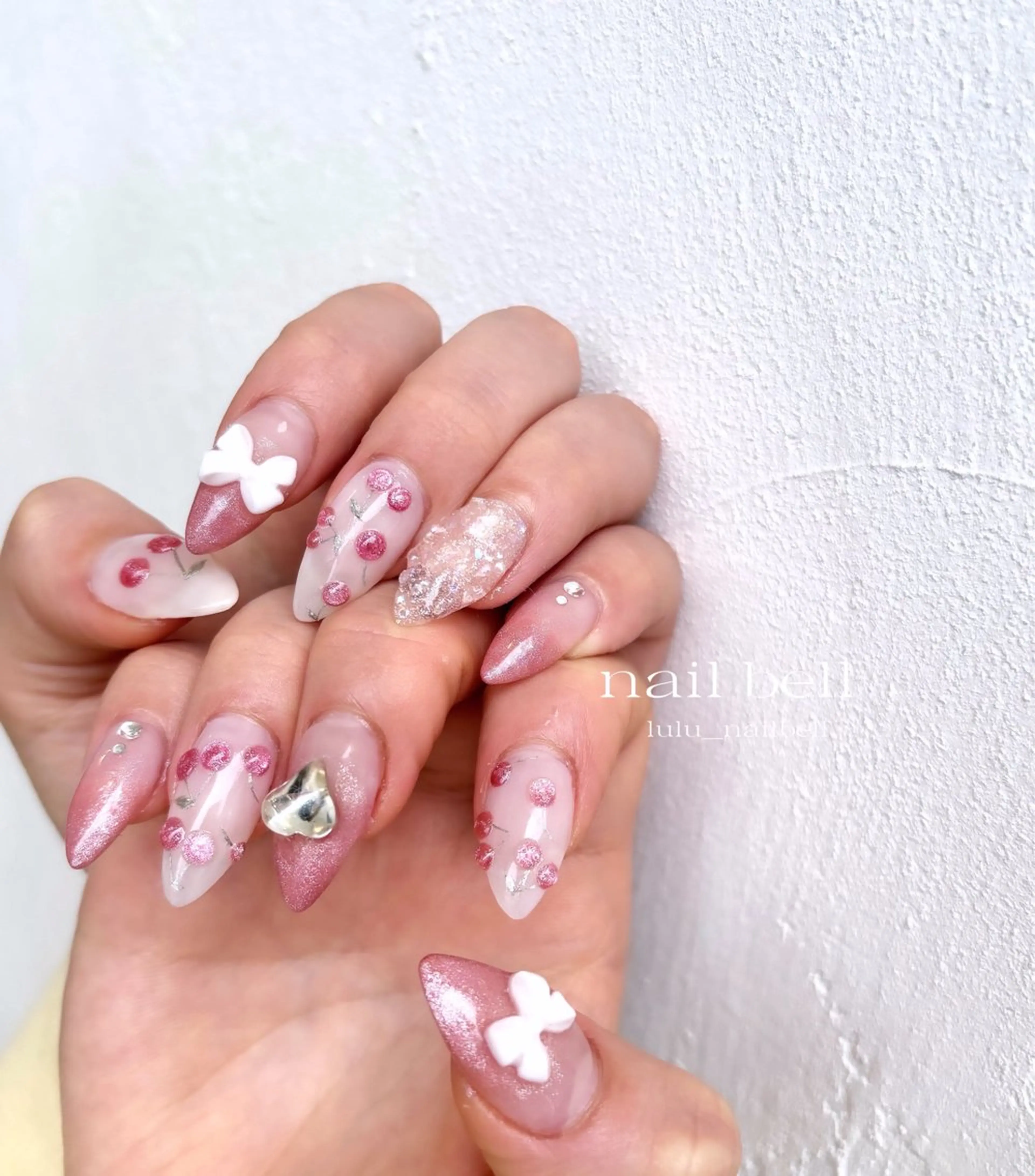 ネイル 大人可愛いネイル🎗 Hinaのネイルデザイン