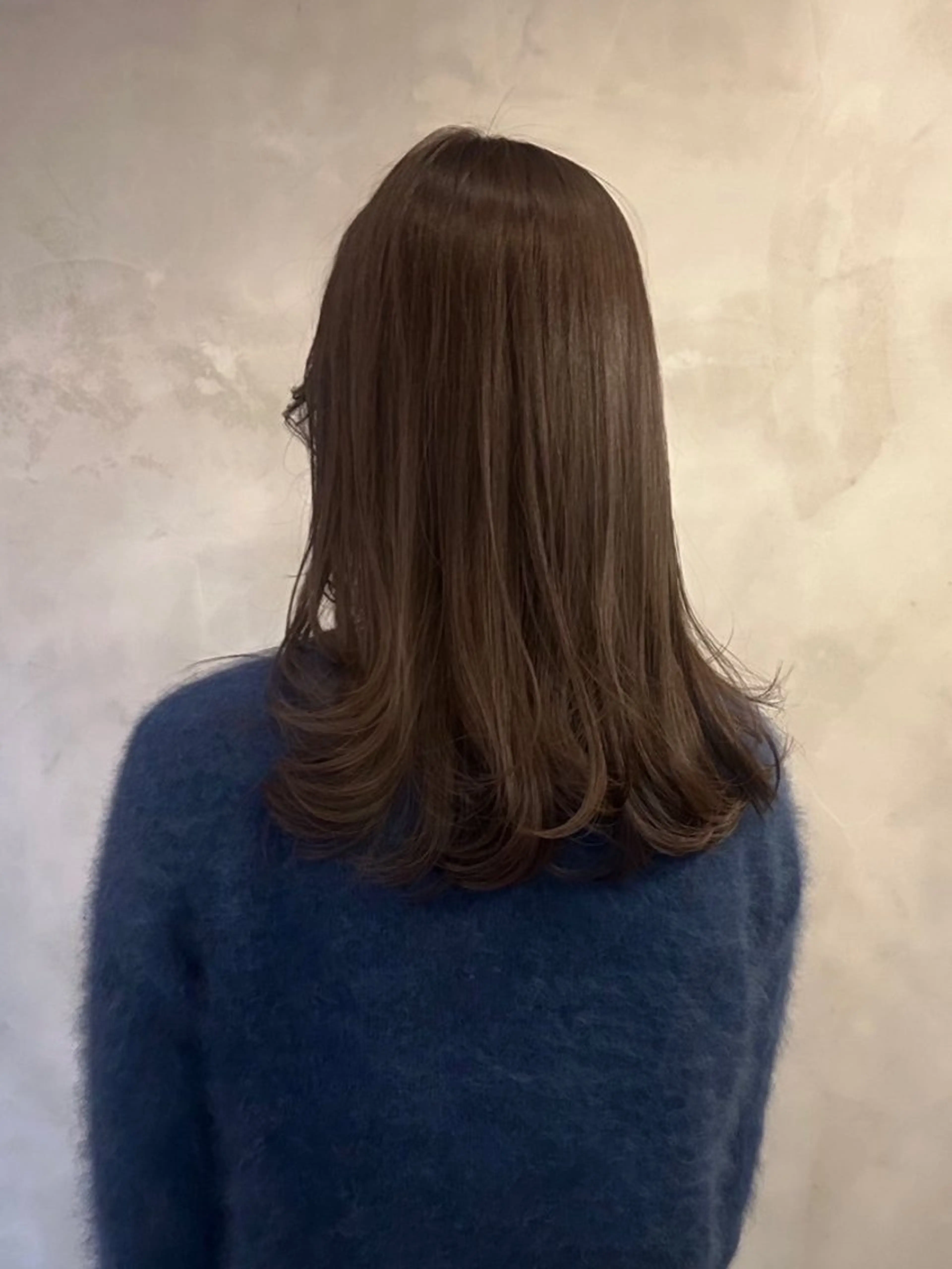 カラー 透明感/暖色カラー ミウのヘアスタイル