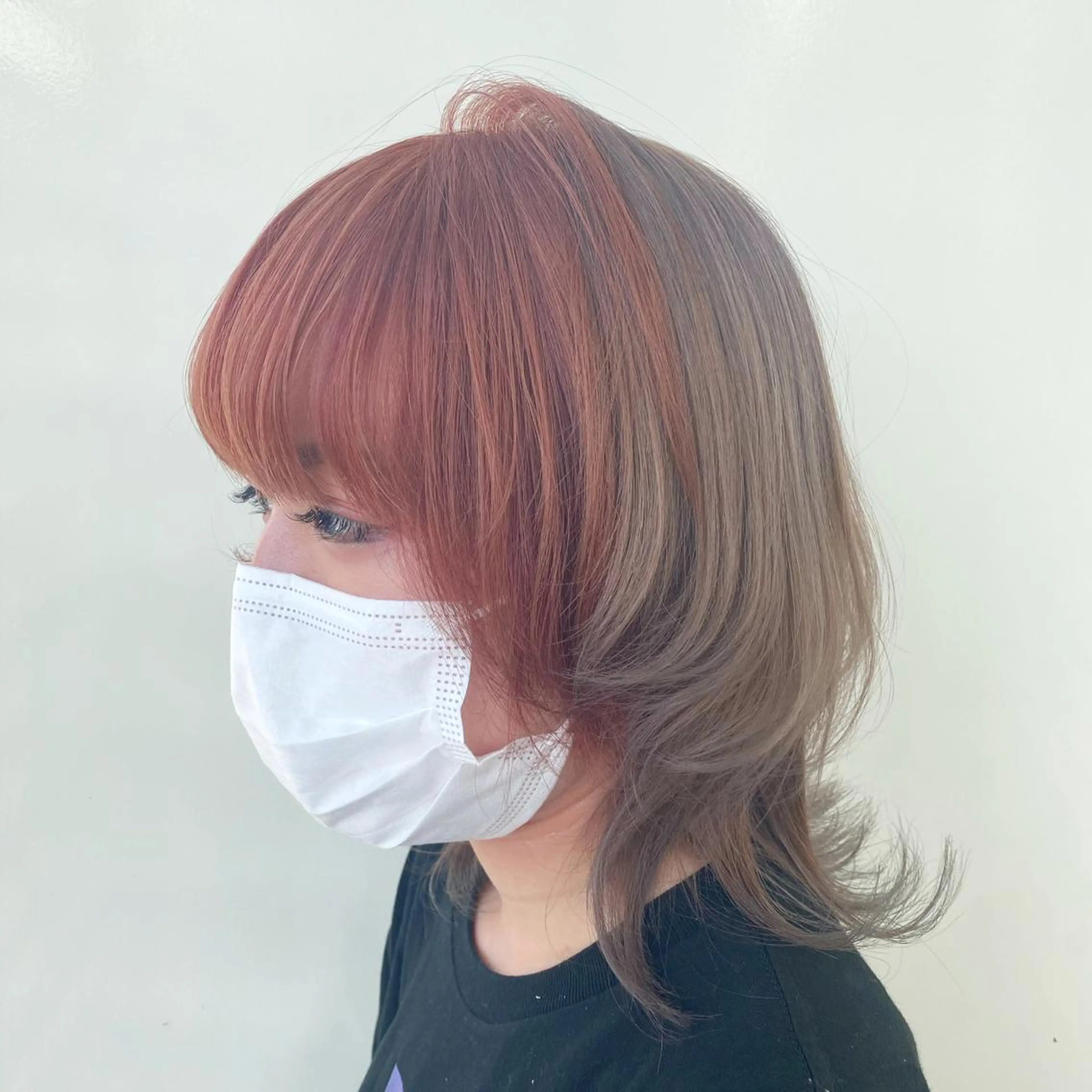 ミディアム カラー 韓国ヘア顔周りカット 艶髪ベージュtamaのヘアスタイル