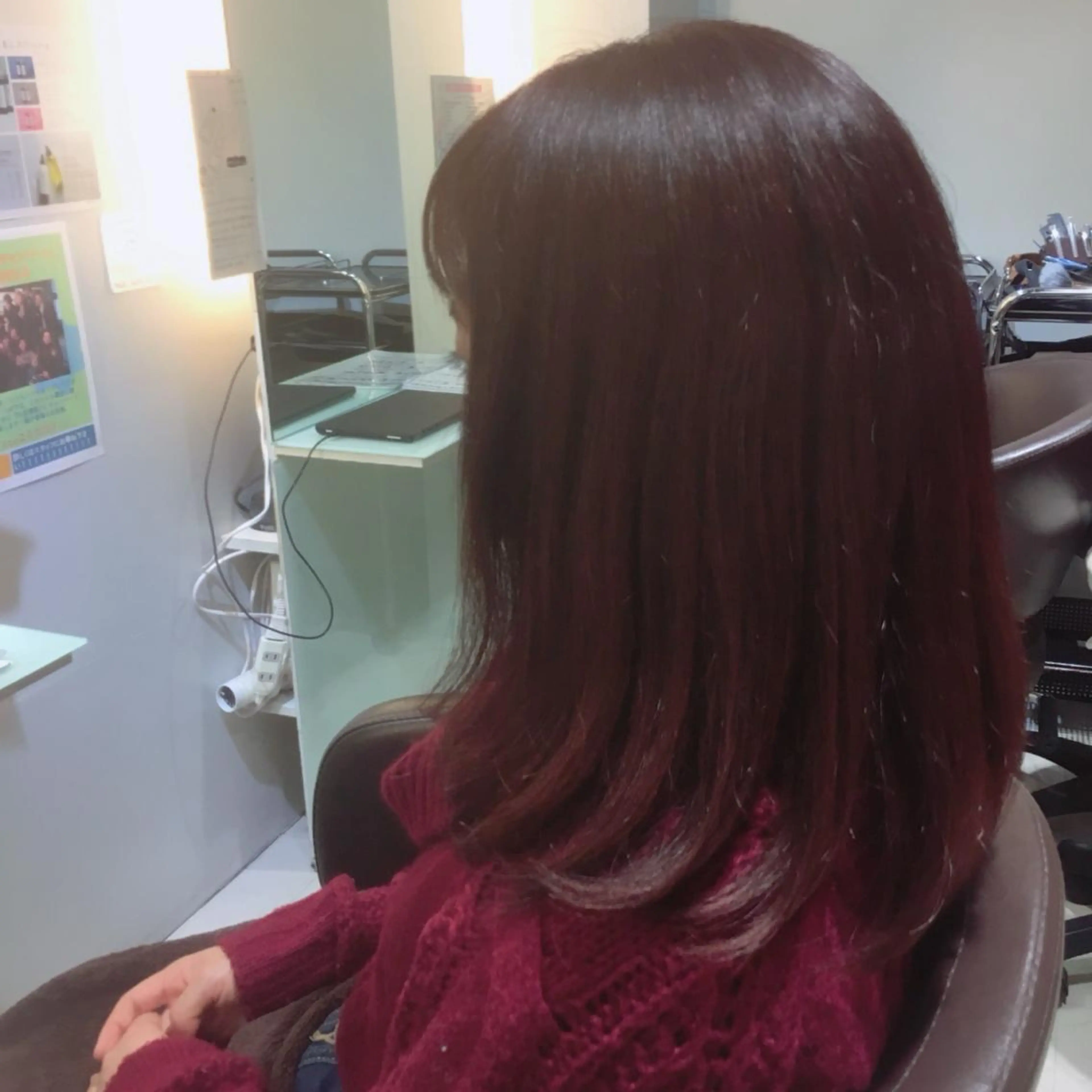 セミロング しのはら まどかのヘアスタイル