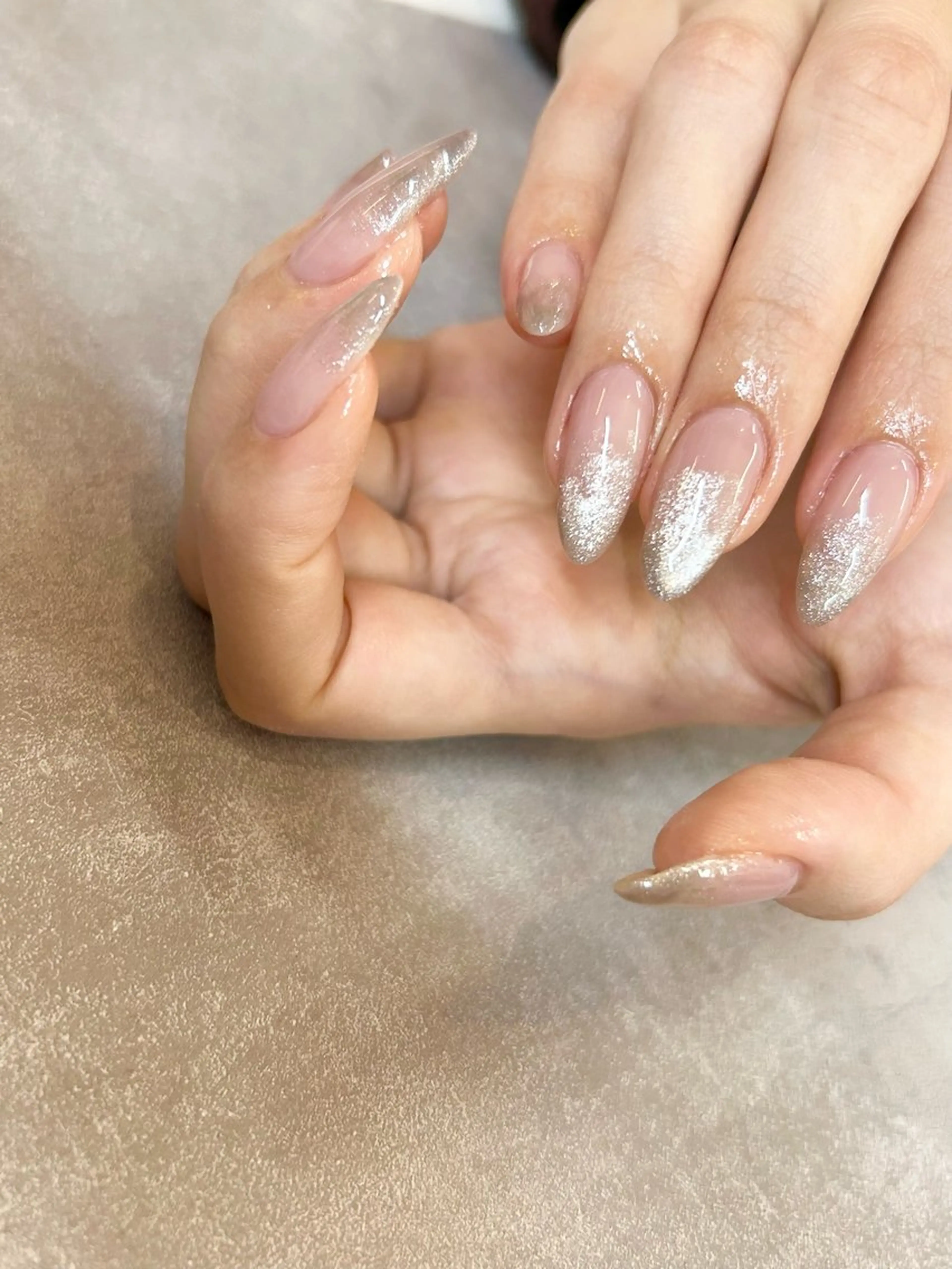 【オフ🈶】ワンカラー💅ラメグラ✨の写真