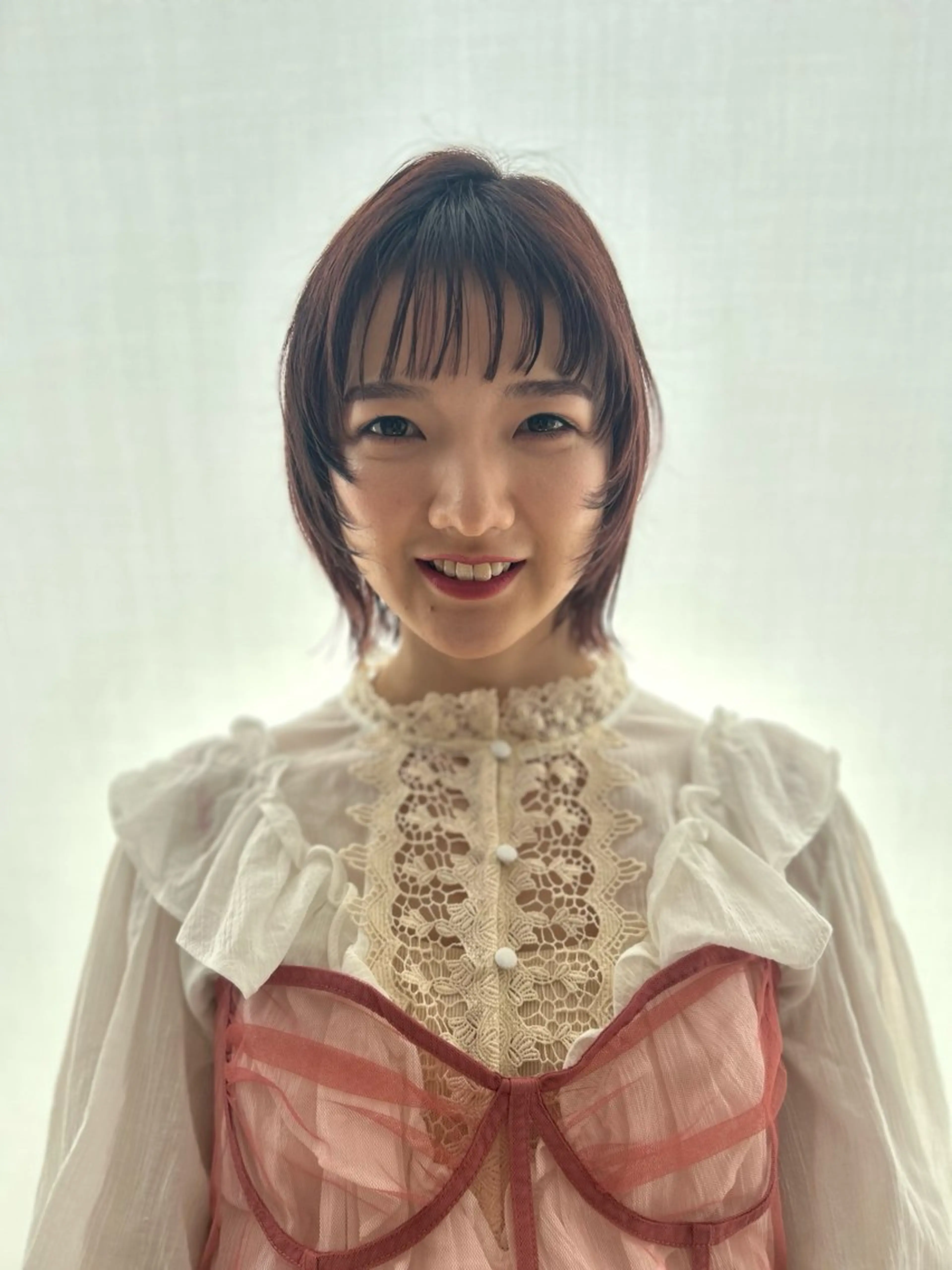 ショート カラー カット ヘアカラー トリートメント 🫧ニュアンスカラー 🫧横田 冴🫧のヘアスタイル